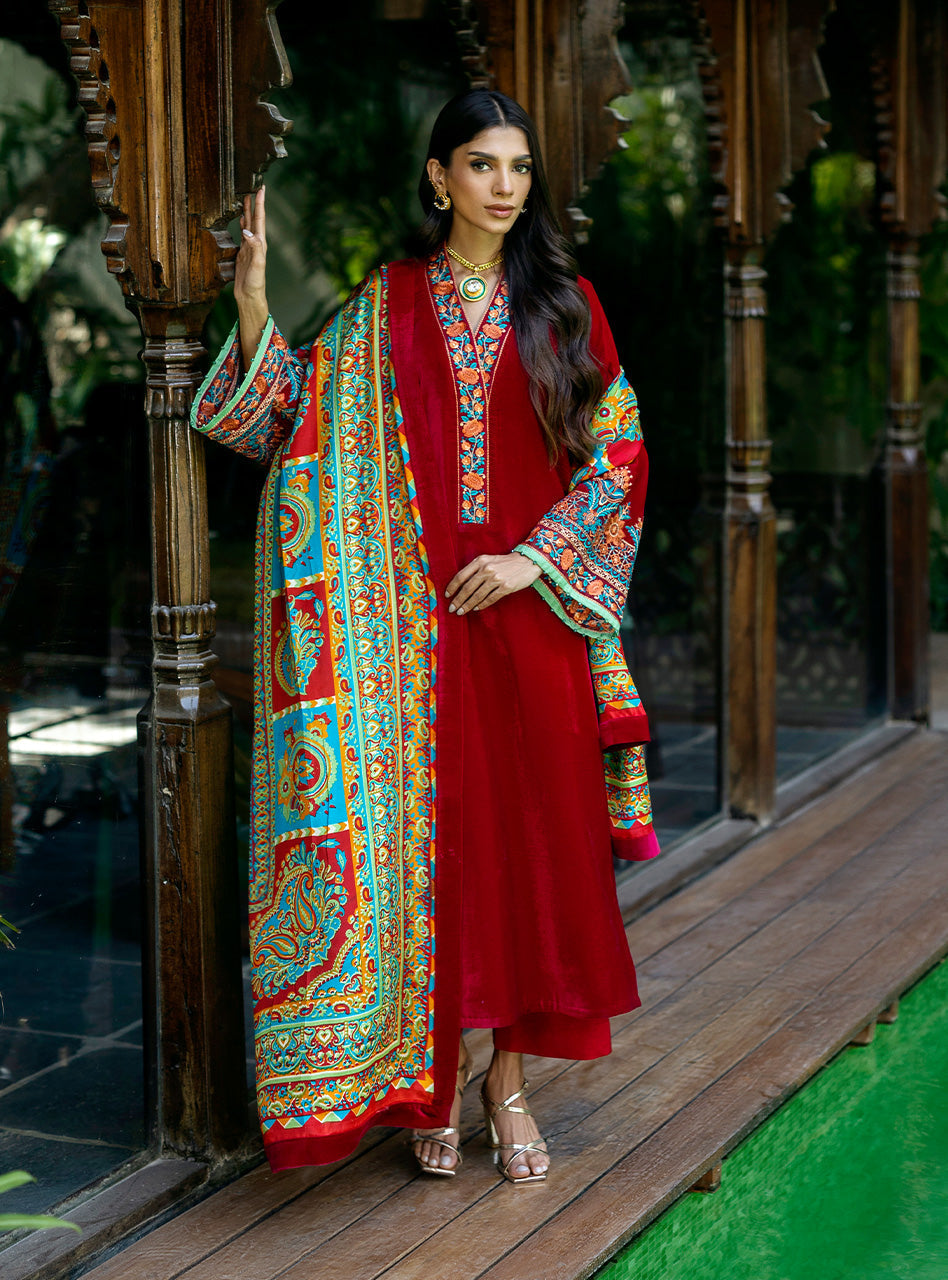 Zainab Chottani | Makhmal Luxe Pret | Shehla - by - Libasekhas UK - Registered Vendor of : Zainab Chottani - 100% Original Designer Dresss
