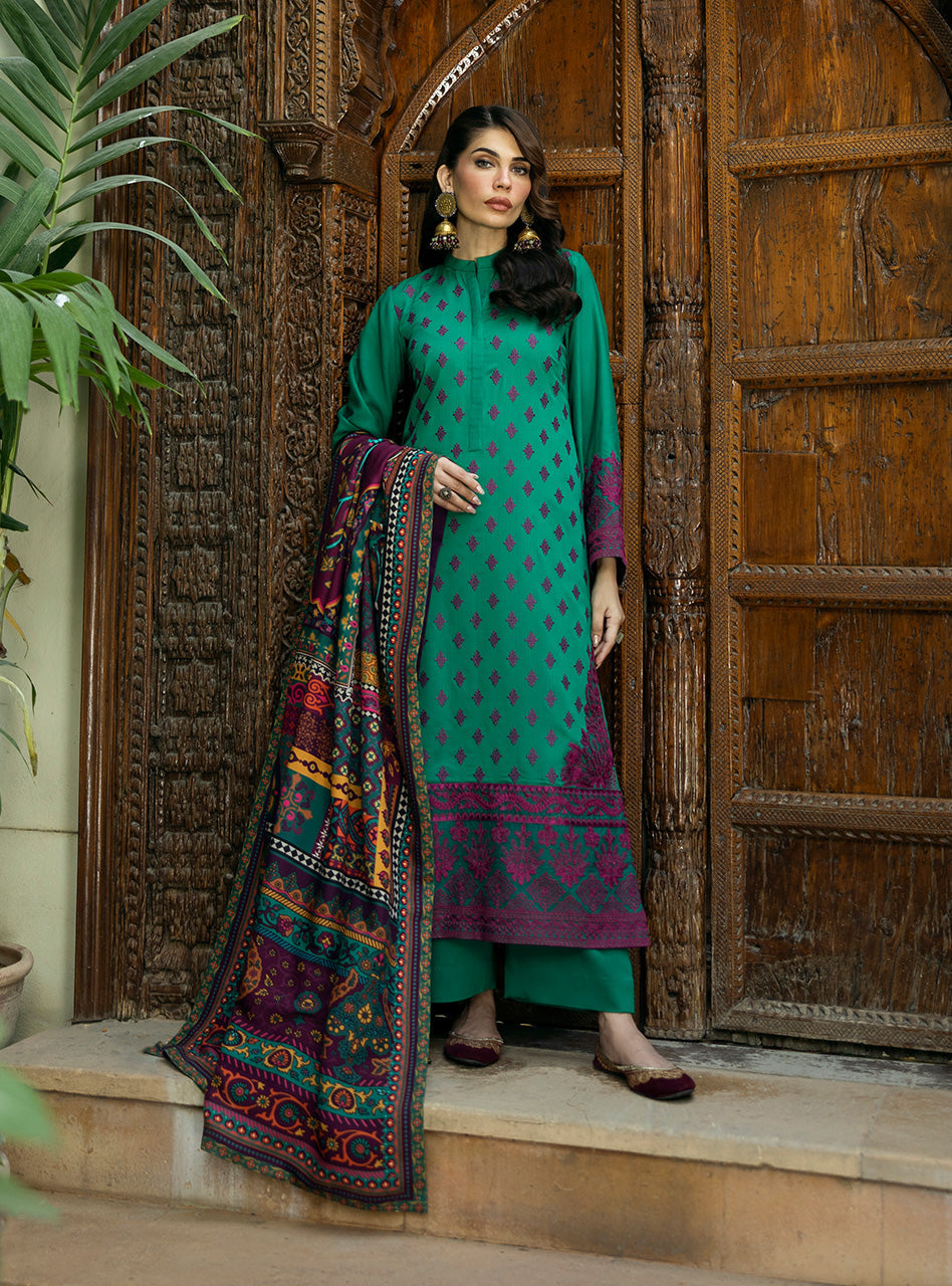 Zainab Chottani | Winter Shawls 24 | Esha - by - Libasekhas UK - Registered Vendor of : Zainab Chottani - 100% Original Designer Dresss