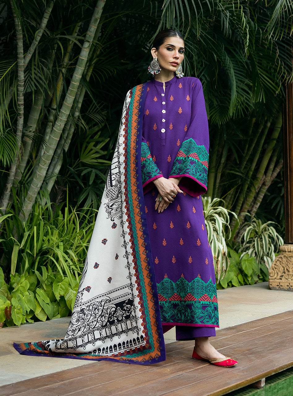 Zainab Chottani | Winter Shawls 24 |  Vaniza - by - Libasekhas UK - Registered Vendor of : Zainab Chottani - 100% Original Designer Dresss