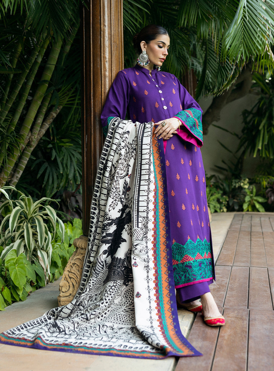 Zainab Chottani | Winter Shawls 24 |  Vaniza - by - Libasekhas UK - Registered Vendor of : Zainab Chottani - 100% Original Designer Dresss