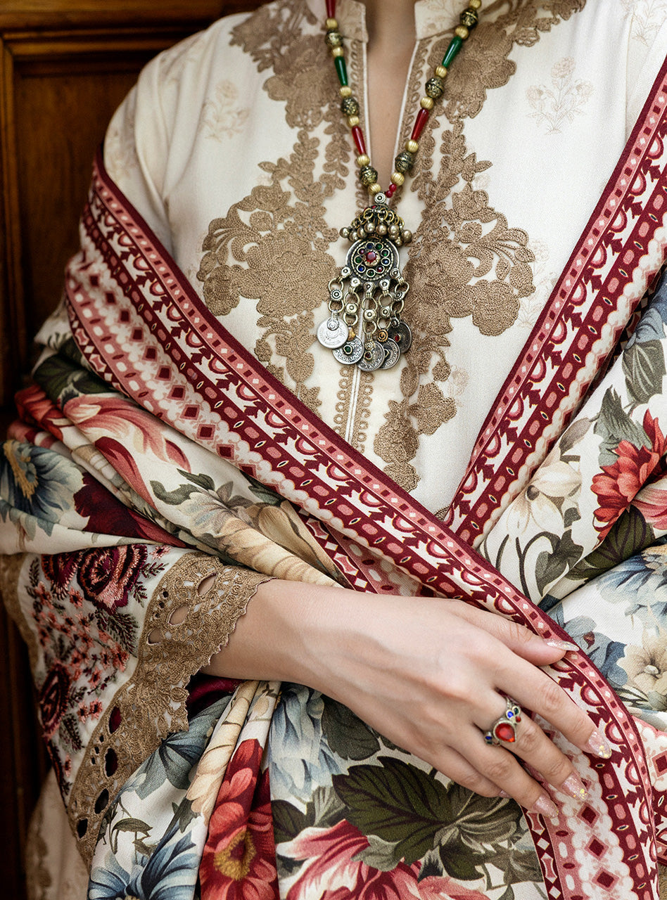 Zainab Chottani | Winter Shawls 24 |  Shyna - by - Libasekhas UK - Registered Vendor of : Zainab Chottani - 100% Original Designer Dresss