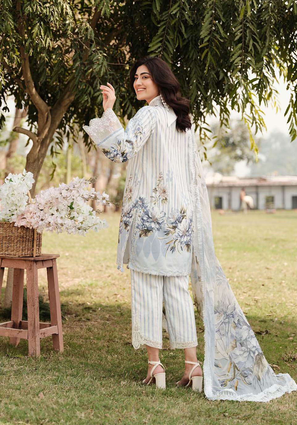 Zarqash | Luxe Lawn 24 | ZQ 15 - by - Libasekhas UK - Registered Vendor of : Zarqash - 100% Original Designer Dresss
