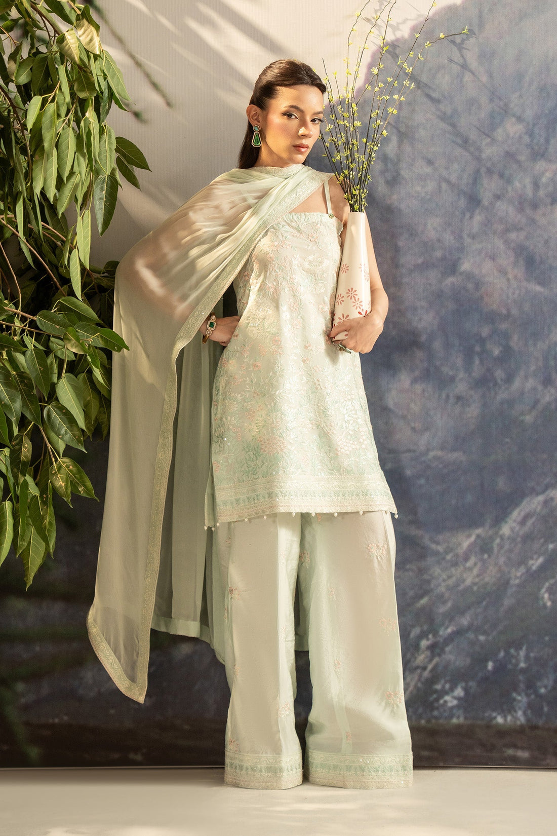 Erum Khan | Zeba Pret | KAHVEYA - by Libasekhas UK - Registered Vendor of : Erum Khan - 100% Original Designer Dress