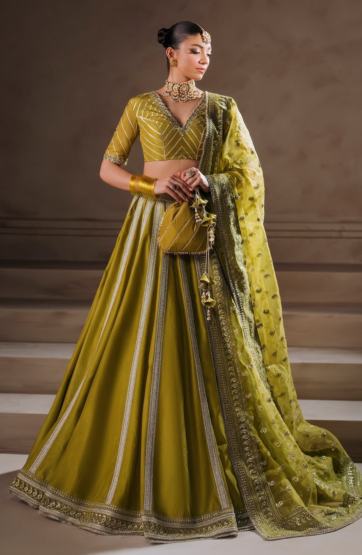 Zevk | Malika Jaan Bridals |  UMRAO JAAN - by - Libasekhas UK - Registered Vendor of : Zevk - 100% Original Designer Dresss