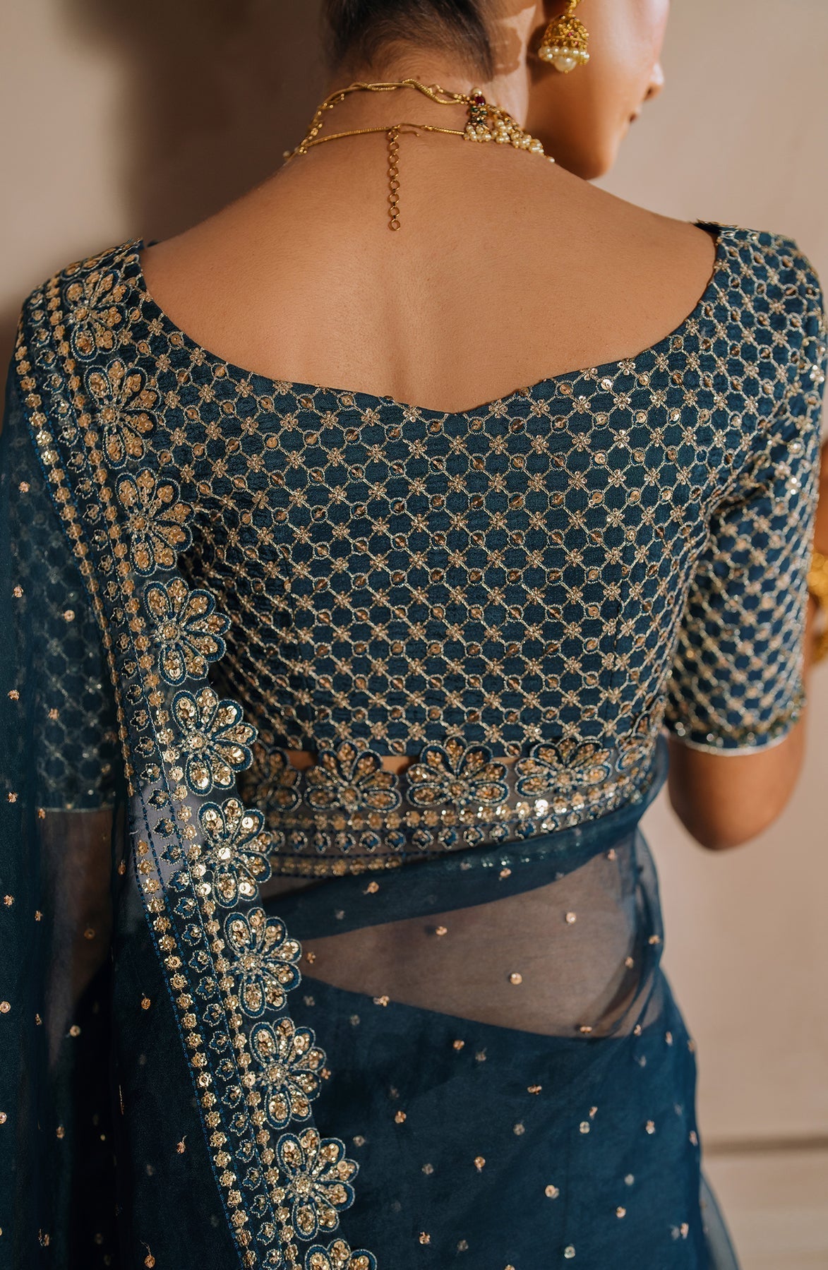 Zevk | Malika Jaan Bridals |  NEELO JAAN - by - Libasekhas UK - Registered Vendor of : Zevk - 100% Original Designer Dresss