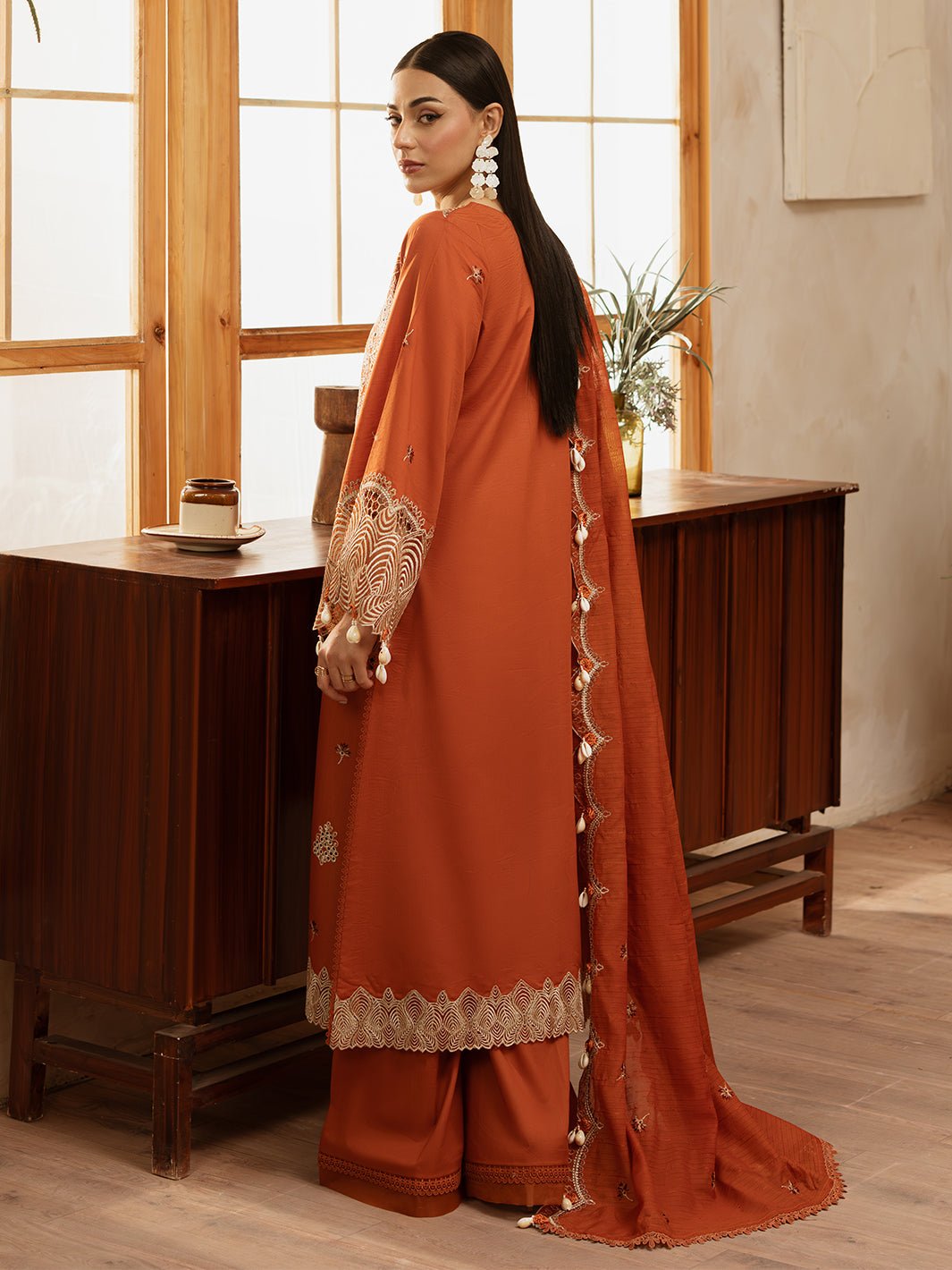Mahnur | Florence Luxury Lawn 25 | ZIMAL - by - Libasekhas UK - Registered Vendor of : Mahnur - 100% Original Designer Dresss