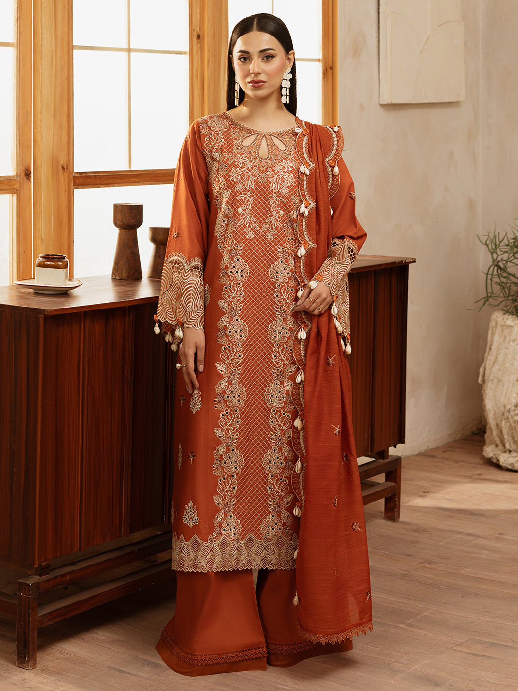 Mahnur | Florence Luxury Lawn 25 | ZIMAL - by - Libasekhas UK - Registered Vendor of : Mahnur - 100% Original Designer Dresss