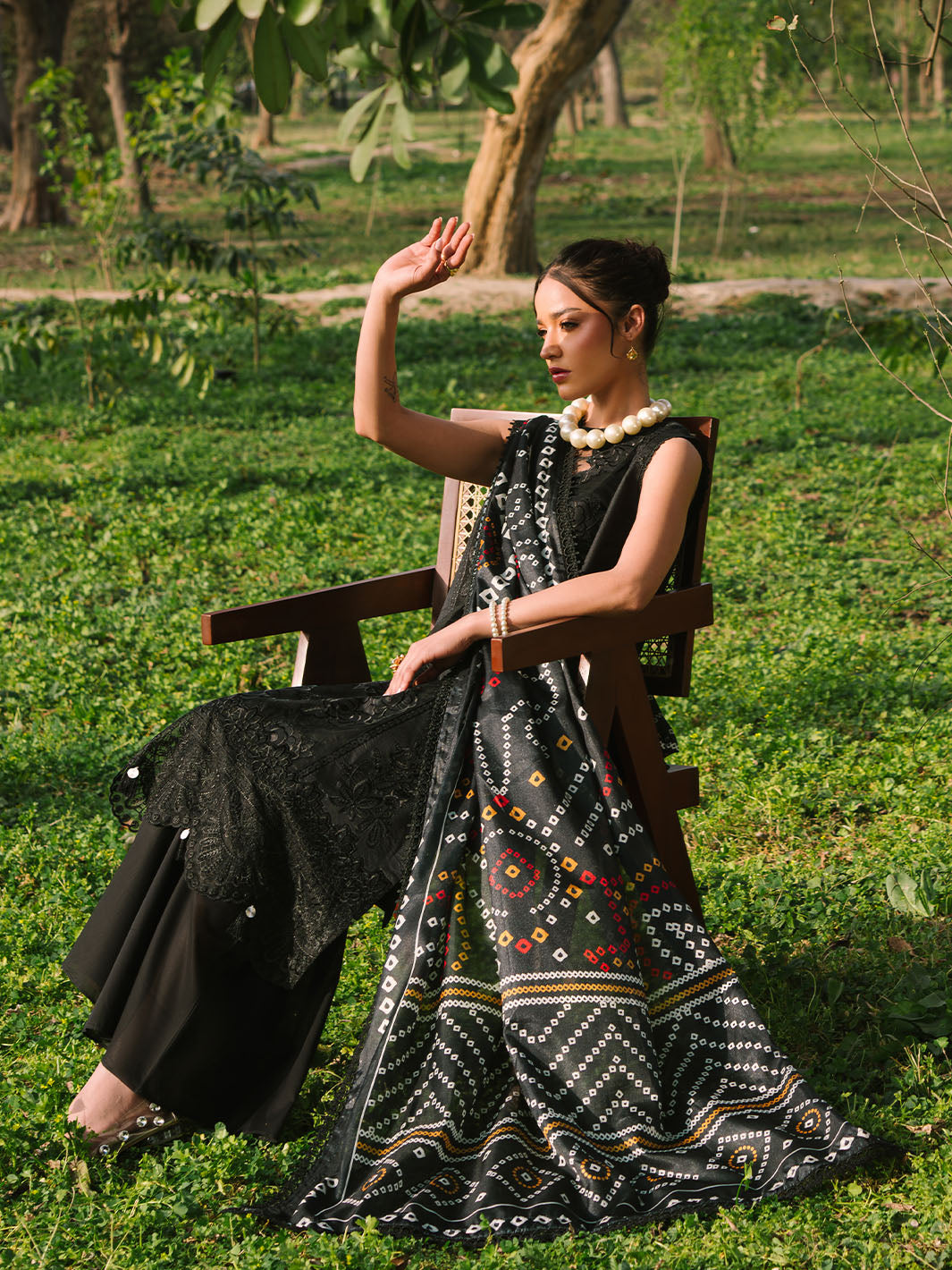 Mahnur | Dahlia Luxury Lawn 25 | Zoe - by - Libasekhas UK - Registered Vendor of : Mahnur - 100% Original Designer Dresss