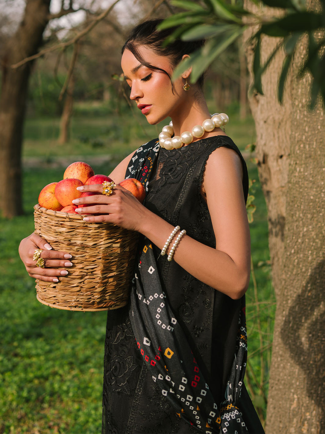 Mahnur | Dahlia Luxury Lawn 25 | Zoe - by - Libasekhas UK - Registered Vendor of : Mahnur - 100% Original Designer Dresss