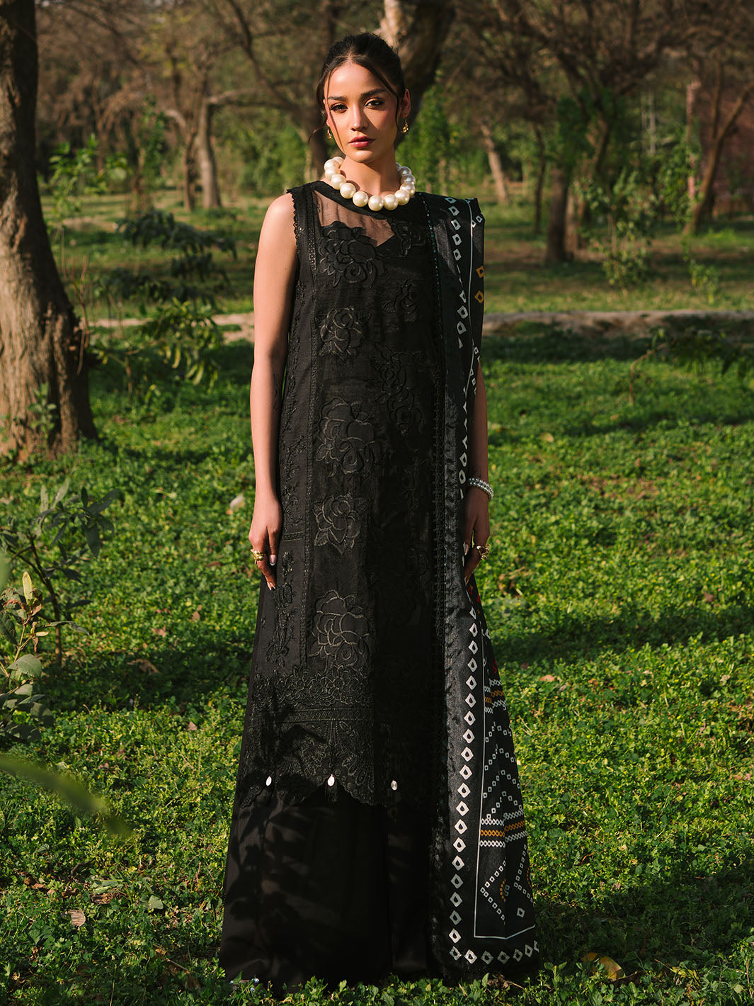 Mahnur | Dahlia Luxury Lawn 25 | Zoe - by - Libasekhas UK - Registered Vendor of : Mahnur - 100% Original Designer Dresss