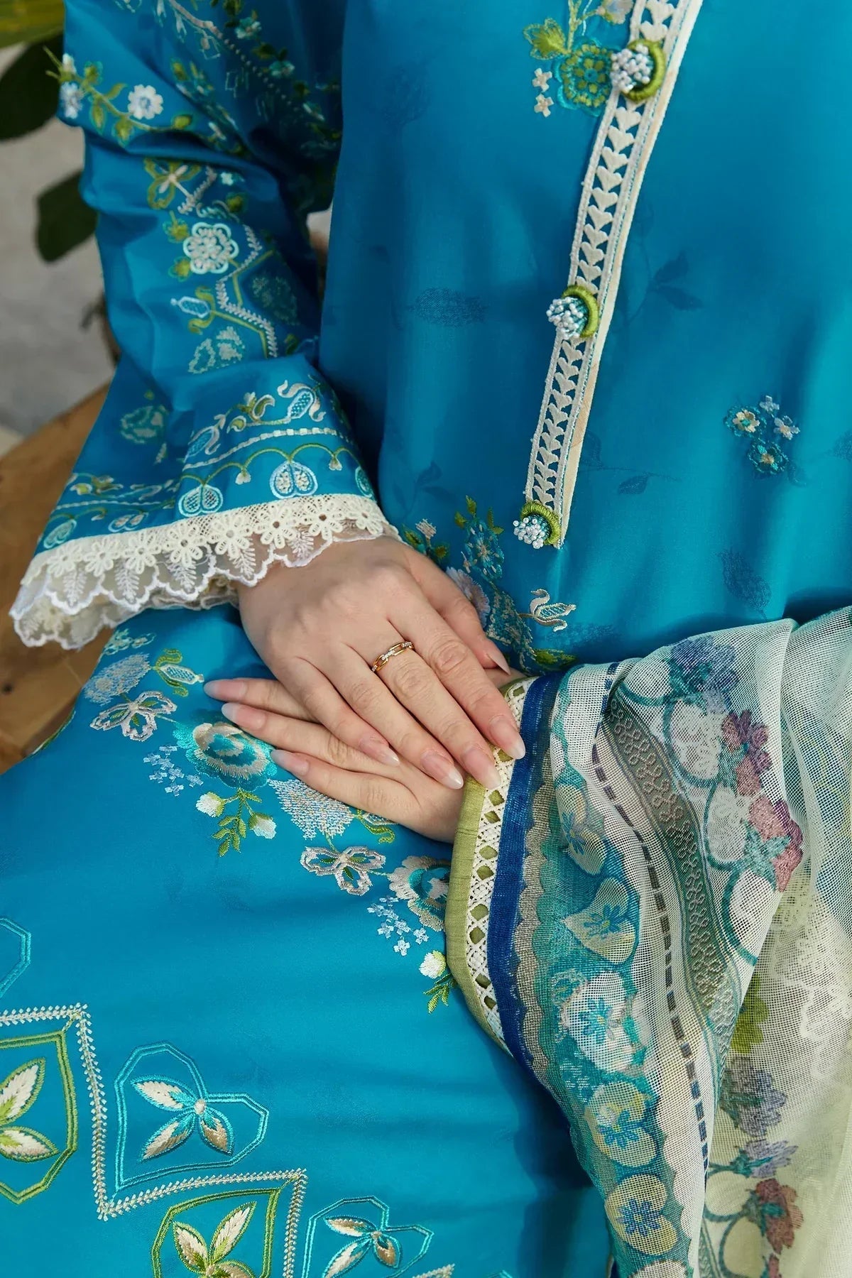 Zara Shahjahan | Coco Lawn 24 | ZOYA-8B - by - Libasekhas UK - Registered Vendor of : Zara Shahjahan - 100% Original Designer Dresss