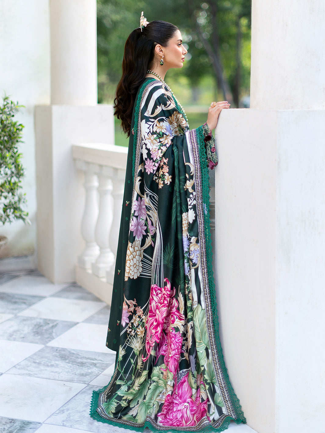 Mahnur | Sophie Luxury Lawn 25 | Zoya - by - Libasekhas UK - Registered Vendor of : Mahnur - 100% Original Designer Dresss