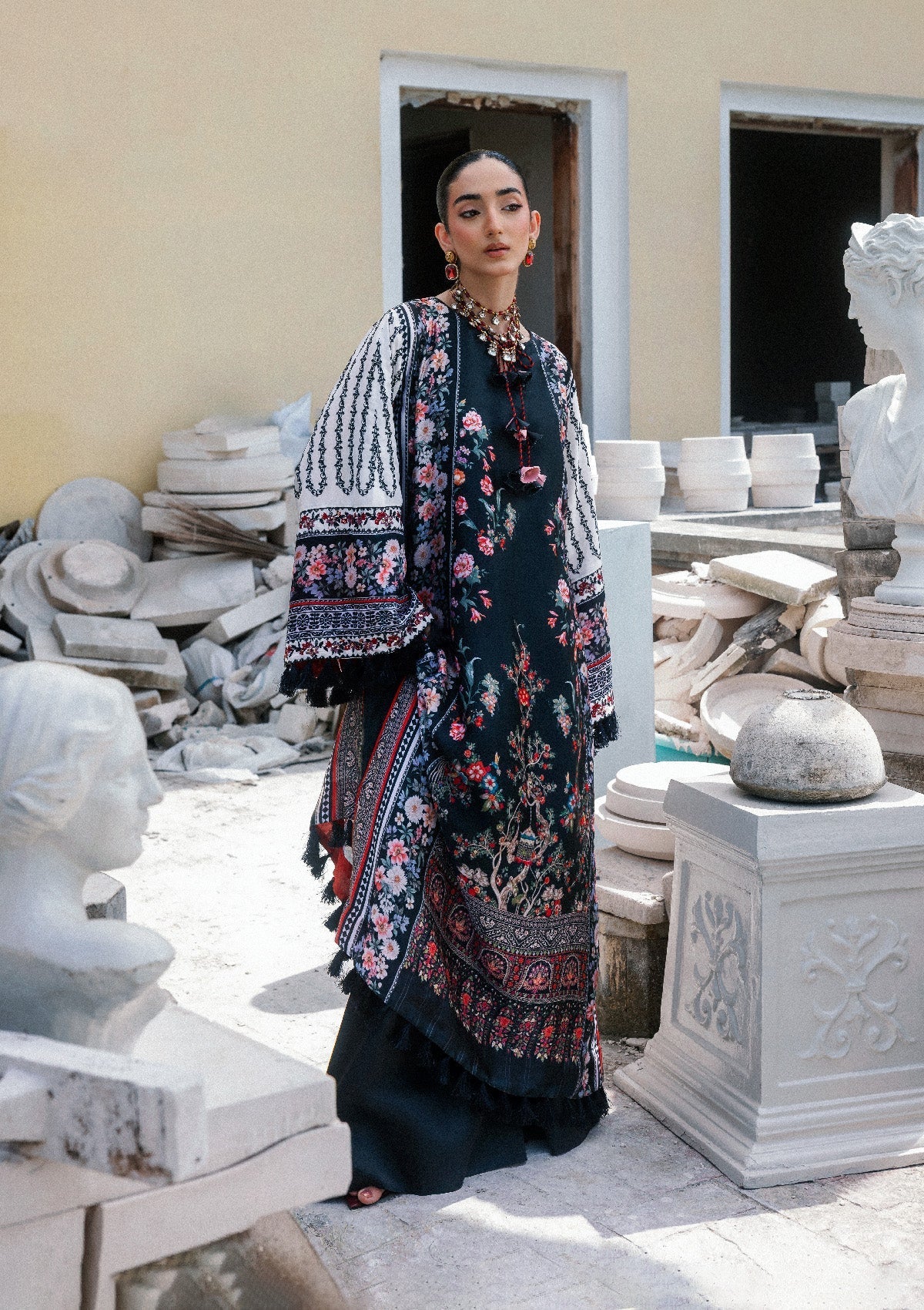 Aik Atelier | lady Aik 26 | Lady Aik - Look B2602 - by Libasekhas UK - Registered Vendor of : Aik Atelier - 100% Original Designer Dress