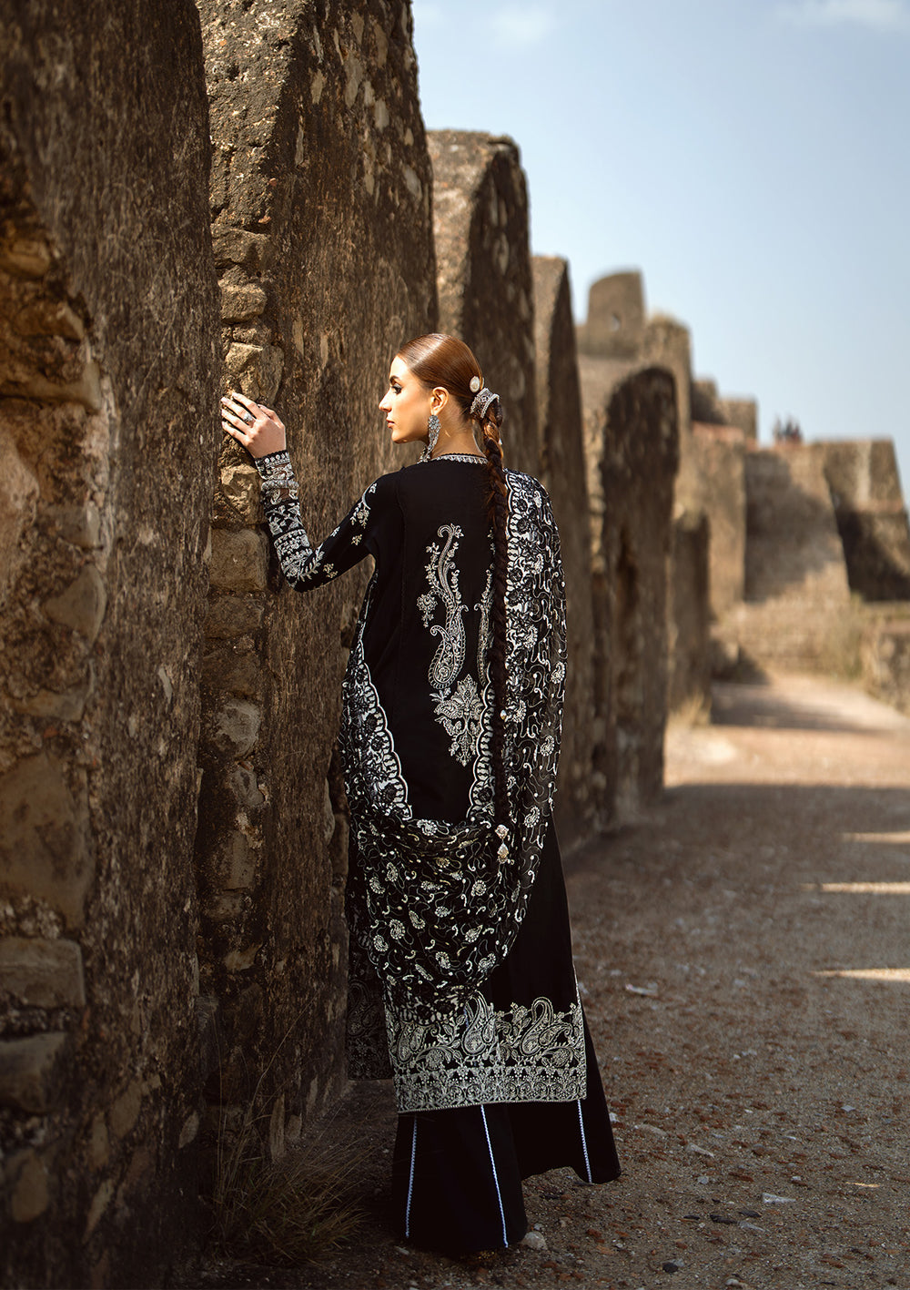 Aik Atelier | Pardes Lawn 24 | LOOK 08 - by - Libasekhas UK - Registered Vendor of : Aik Atelier - 100% Original Designer Dresss