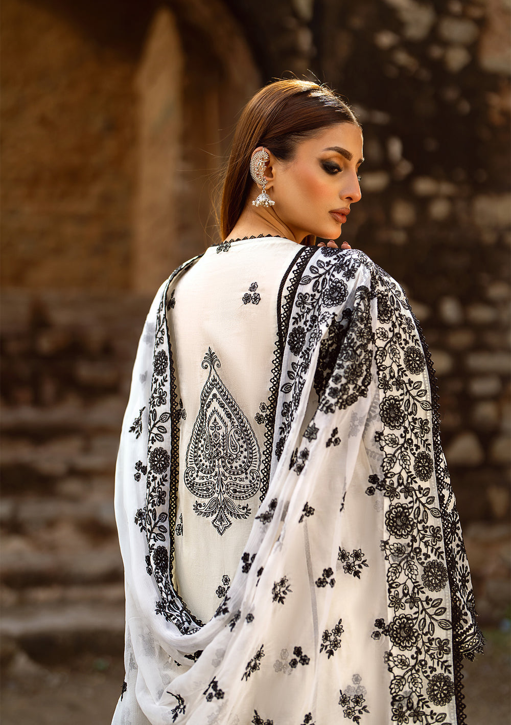Aik Atelier | Pardes Lawn 24 | LOOK 01 - by - Libasekhas UK - Registered Vendor of : Aik Atelier - 100% Original Designer Dresss