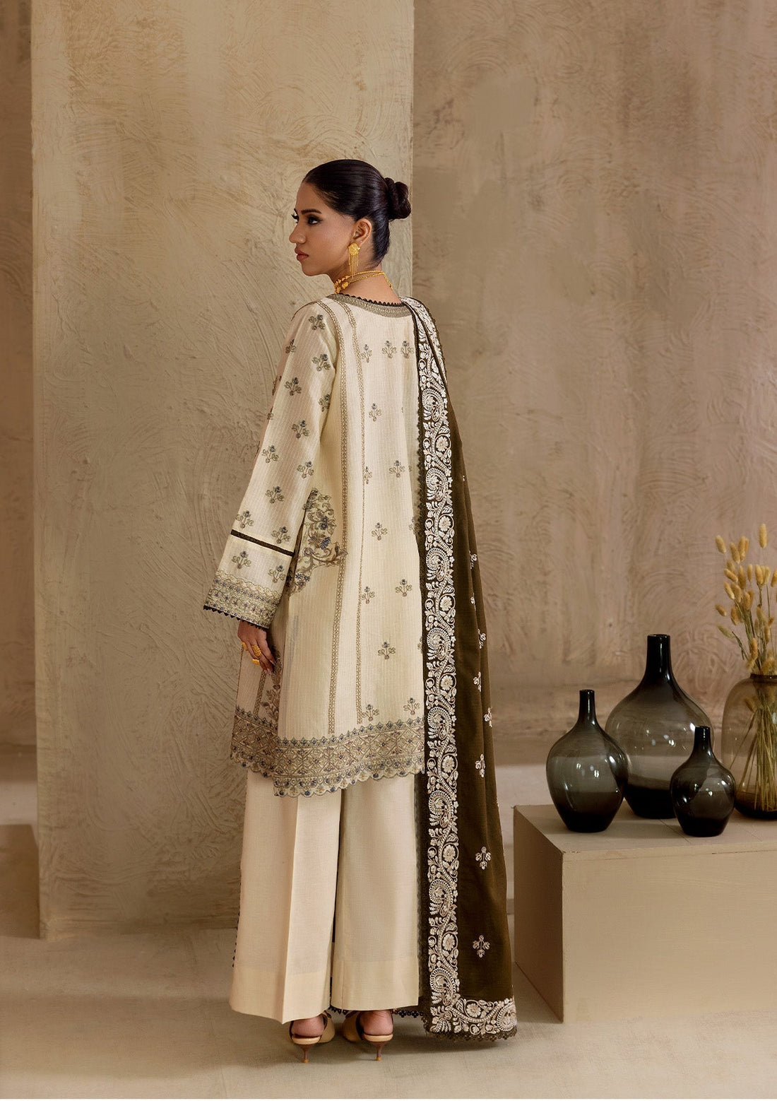Aik Atelier | RTW 25 | LOOK 02 - by - Libasekhas UK - Registered Vendor of : Aik Atelier - 100% Original Designer Dresss
