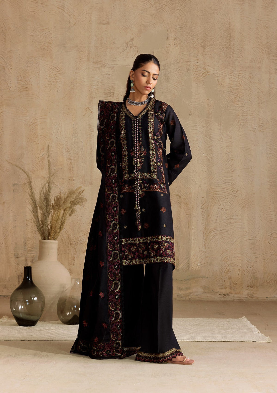 Aik Atelier | RTW 25 |  LOOK 06 - by - Libasekhas UK - Registered Vendor of : Aik Atelier - 100% Original Designer Dresss