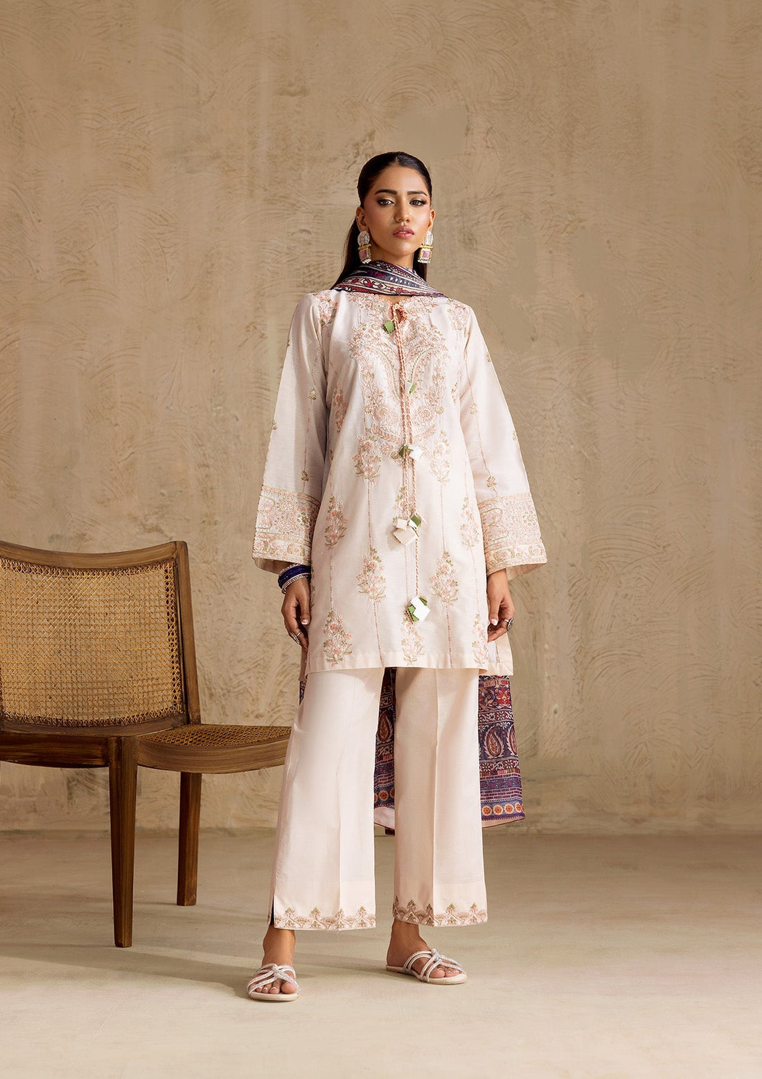 Aik Atelier | RTW 25 | LOOK 09 - by - Libasekhas UK - Registered Vendor of : Aik Atelier - 100% Original Designer Dresss