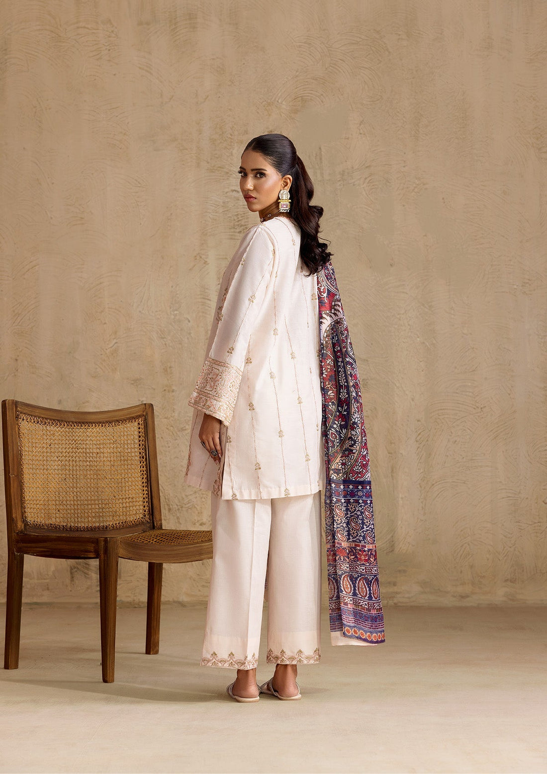 Aik Atelier | RTW 25 | LOOK 09 - by - Libasekhas UK - Registered Vendor of : Aik Atelier - 100% Original Designer Dresss