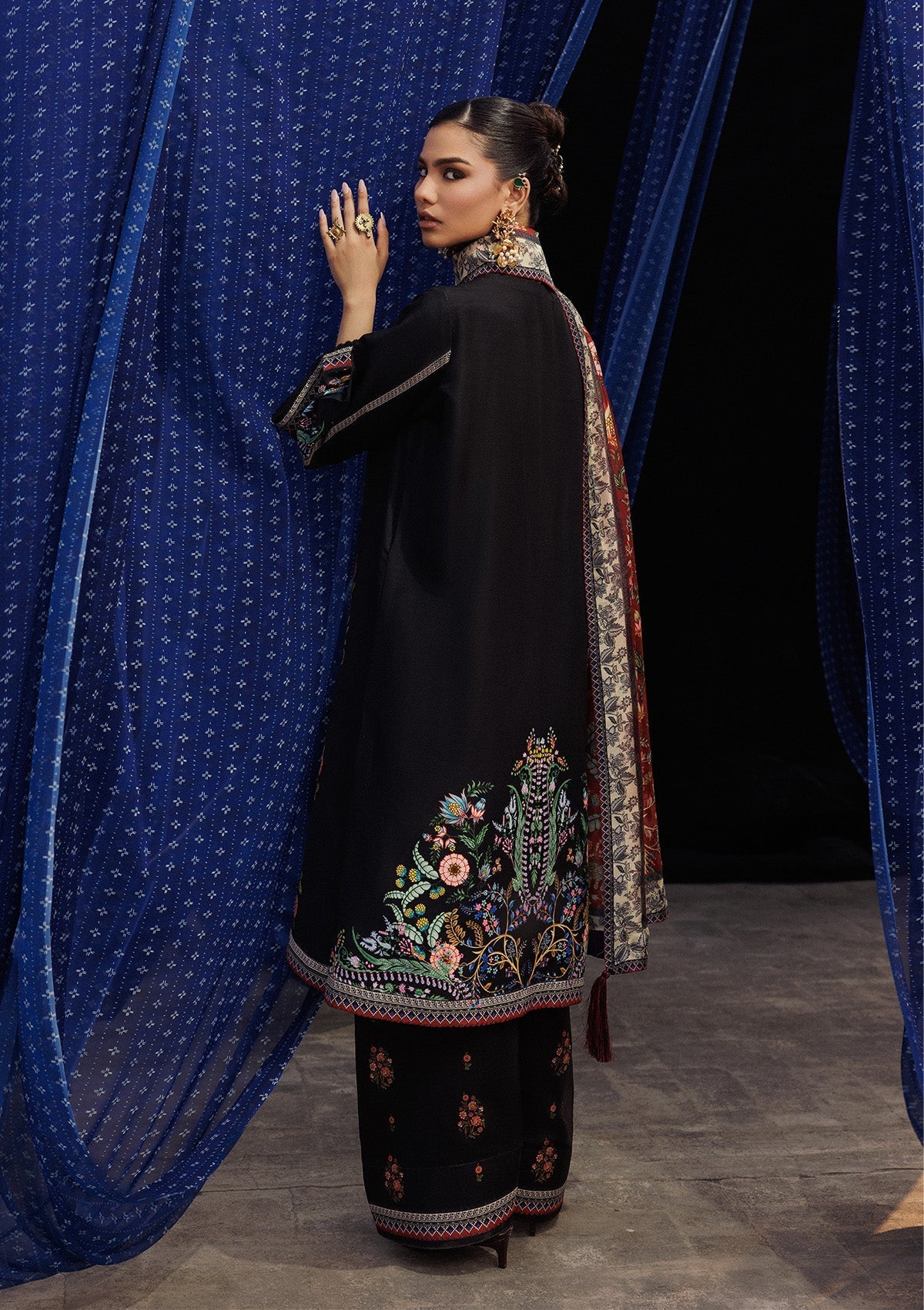 Aik Atelier | Roz Khaddar | AIK ROZ '25 D2 - LOOK 01 - by Libasekhas UK - Registered Vendor of : Aik Atelier - 100% Original Designer Dress