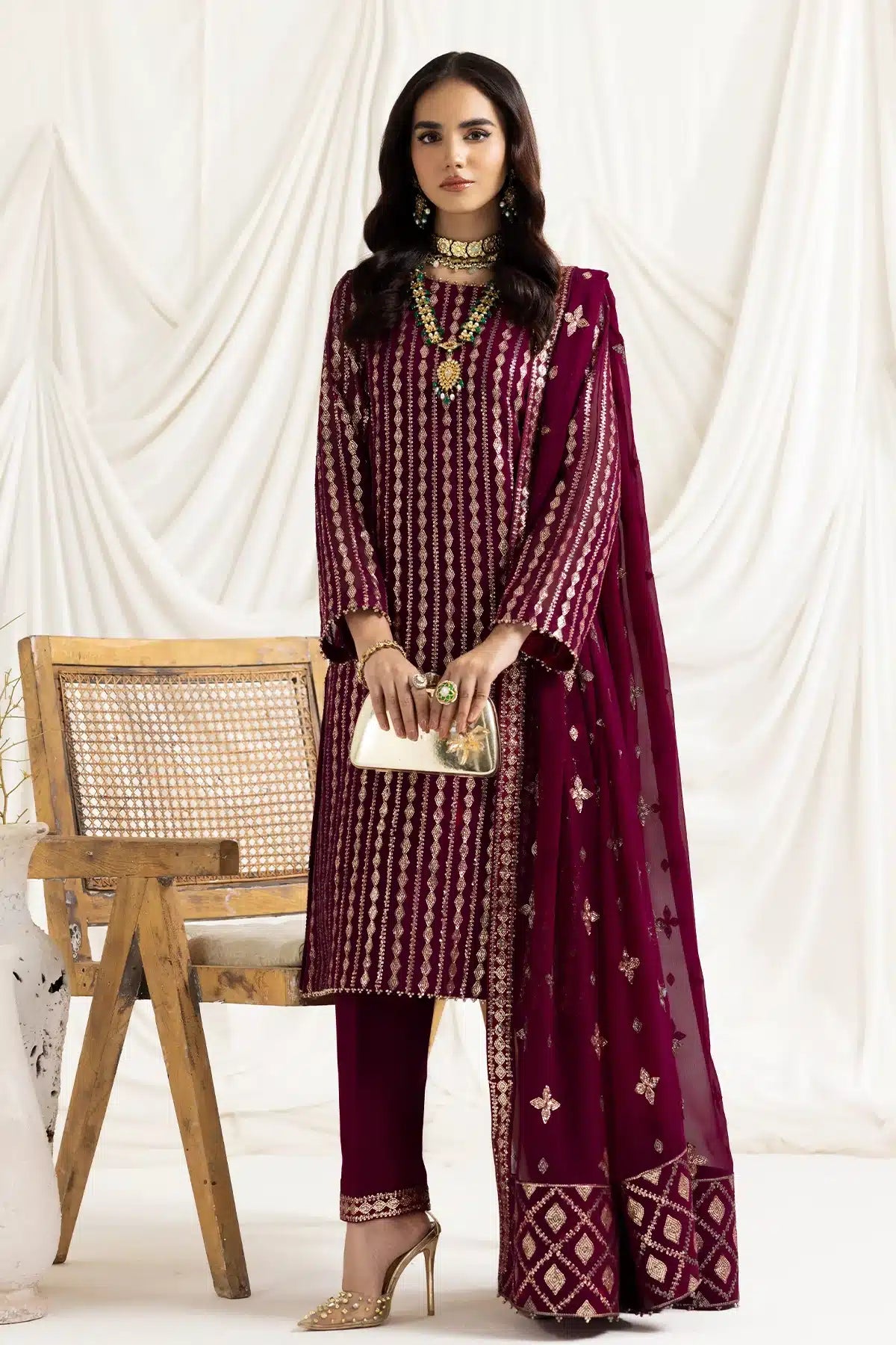 Alizeh | Dua Formals 23 | DUA-V02D03A-AYSAL(MAGENTA) - by - Libasekhas UK - Registered Vendor of : Alizeh - 100% Original Designer Dresss