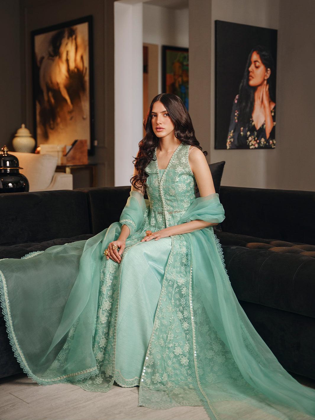 Amroz Atelier | Reveur Formals | ƒƒ‚‚me Soeur - by - Libasekhas UK - Registered Vendor of : Amroz Atelier - 100% Original Designer Dresss