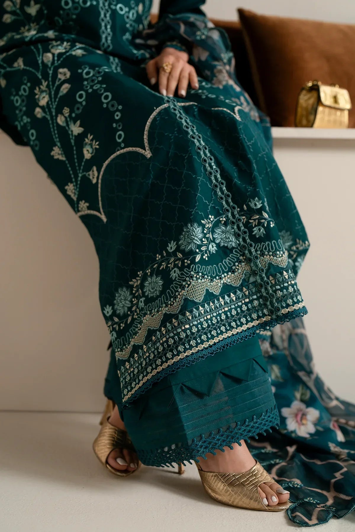 Azzal | Aghaaz Luxury Lawn | Mehr - by - Libasekhas UK - Registered Vendor of : Azzal - 100% Original Designer Dresss