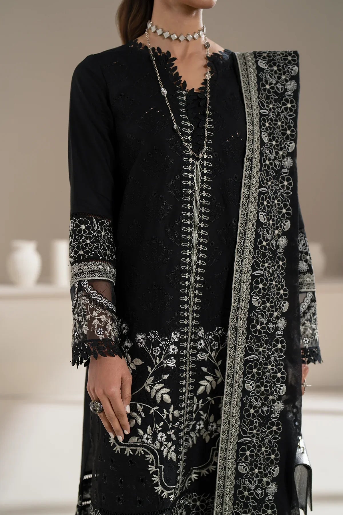 Azzal | Aghaaz Luxury Lawn | Siyah - by - Libasekhas UK - Registered Vendor of : Azzal - 100% Original Designer Dresss