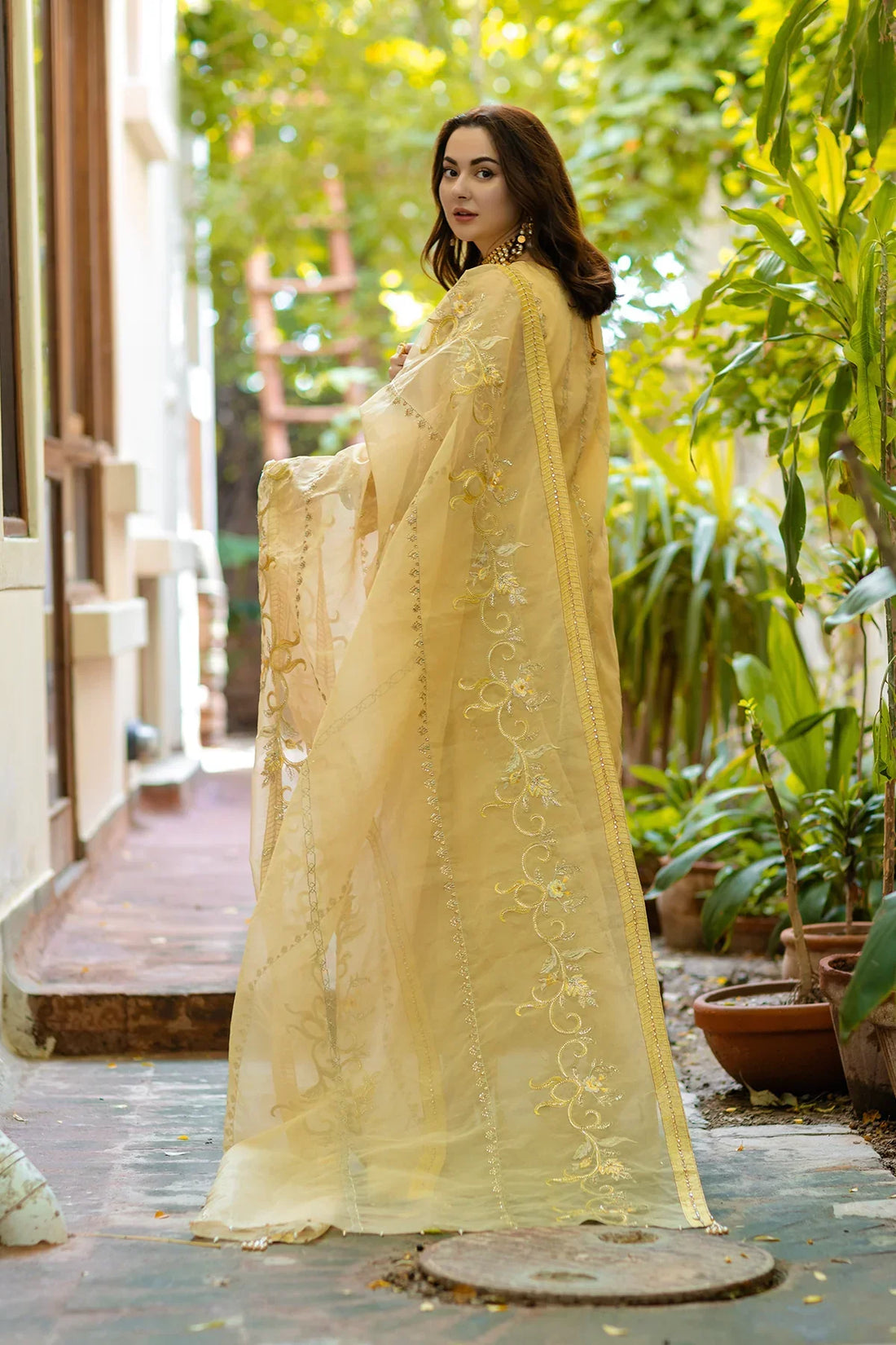 Azzal | Noor Wedding Formals | Nureh - by - Libasekhas UK - Registered Vendor of : Azzal - 100% Original Designer Dresss