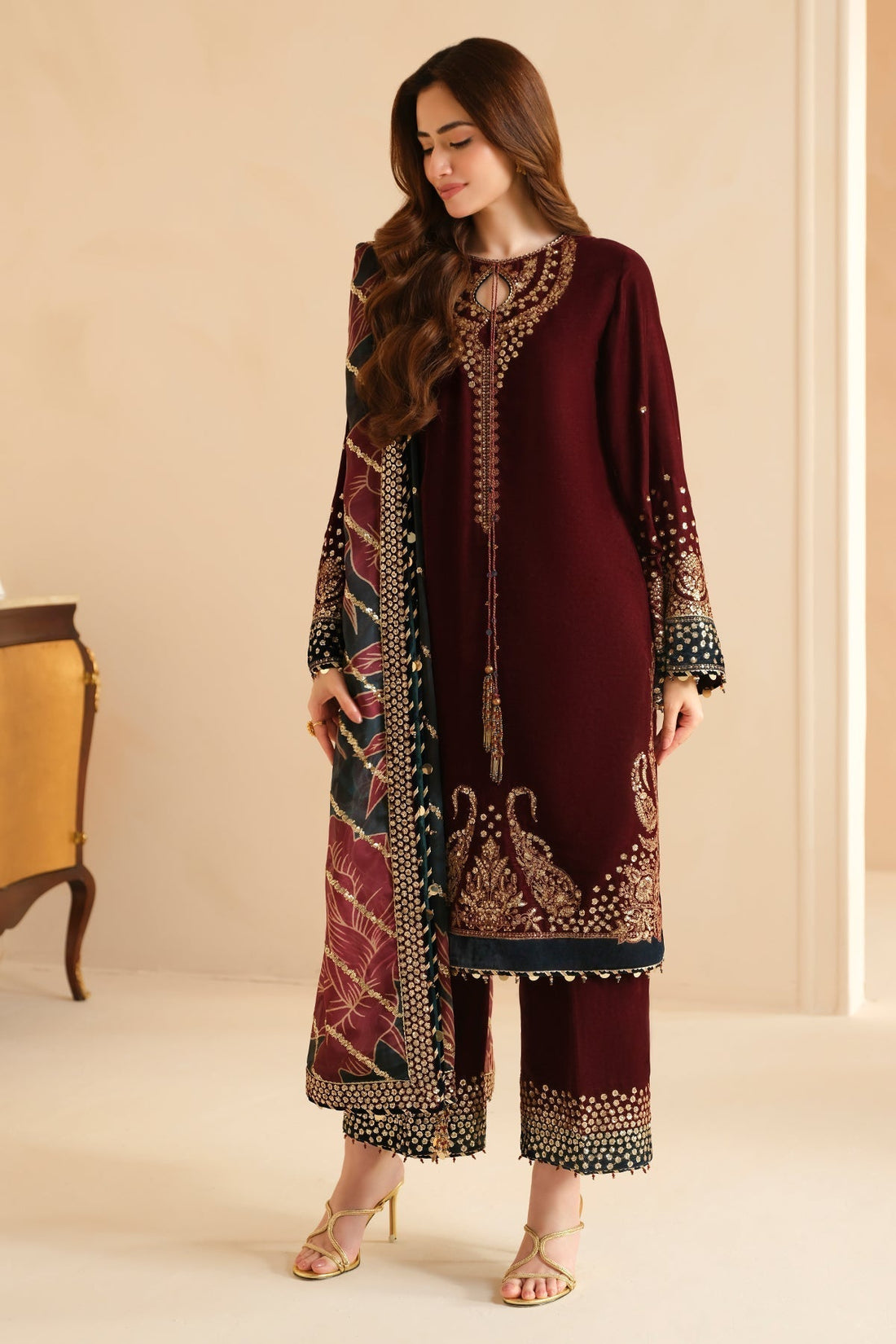 Jazmin | Velvet Edit 24 | Velvet Formal VF-2038 - by - Libasekhas UK - Registered Vendor of : Jazmin - 100% Original Designer Dresss