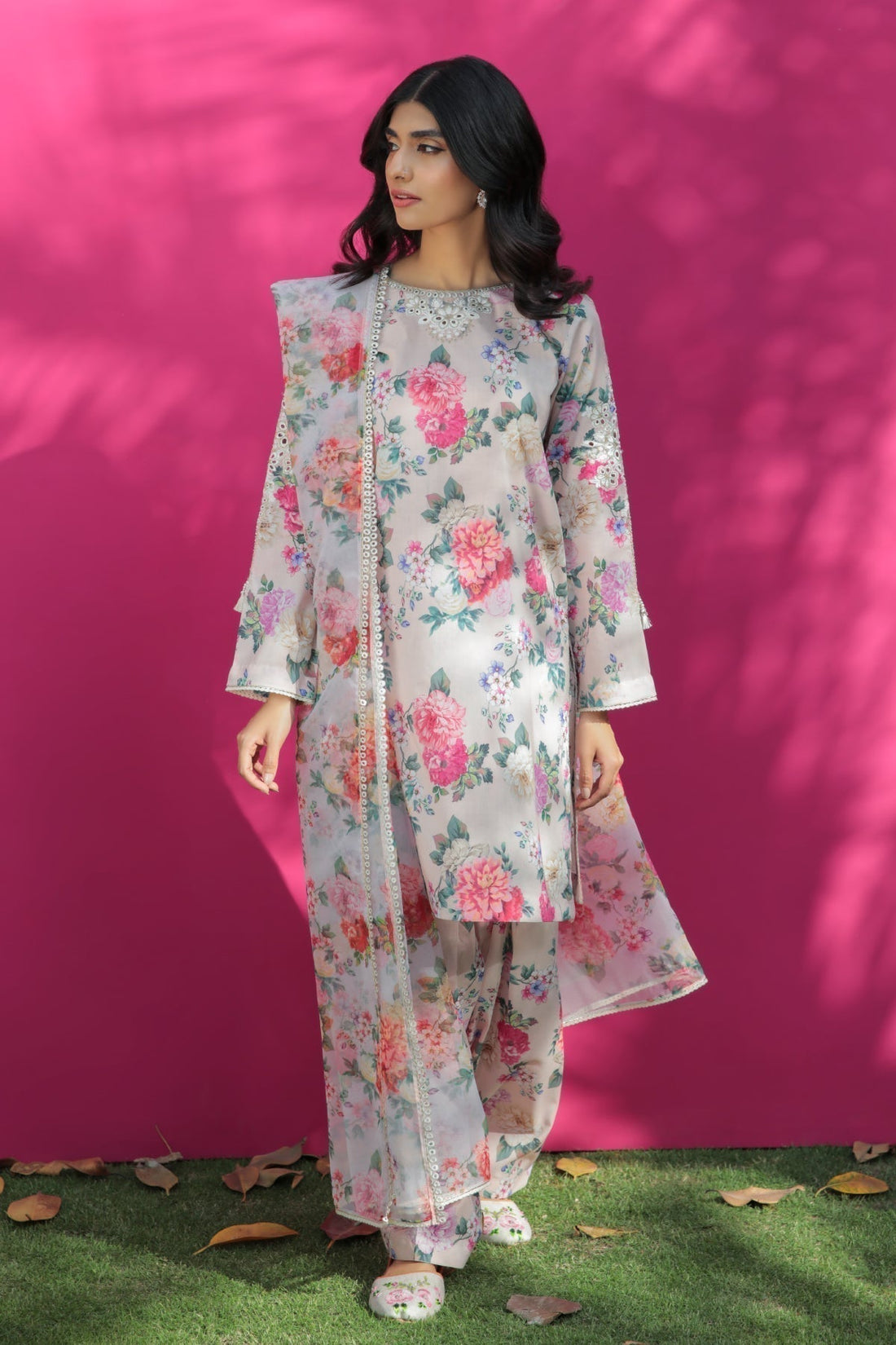 Baroque | Lawn Collection 24 | UF-191 - by - Libasekhas UK - Registered Vendor of : Baroque - 100% Original Designer Dresss
