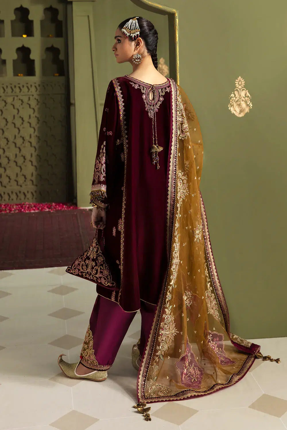 Baroque | Jahanara Luxury Velvet 23 | UF-465 - by - Libasekhas UK - Registered Vendor of : Baroque - 100% Original Designer Dresss