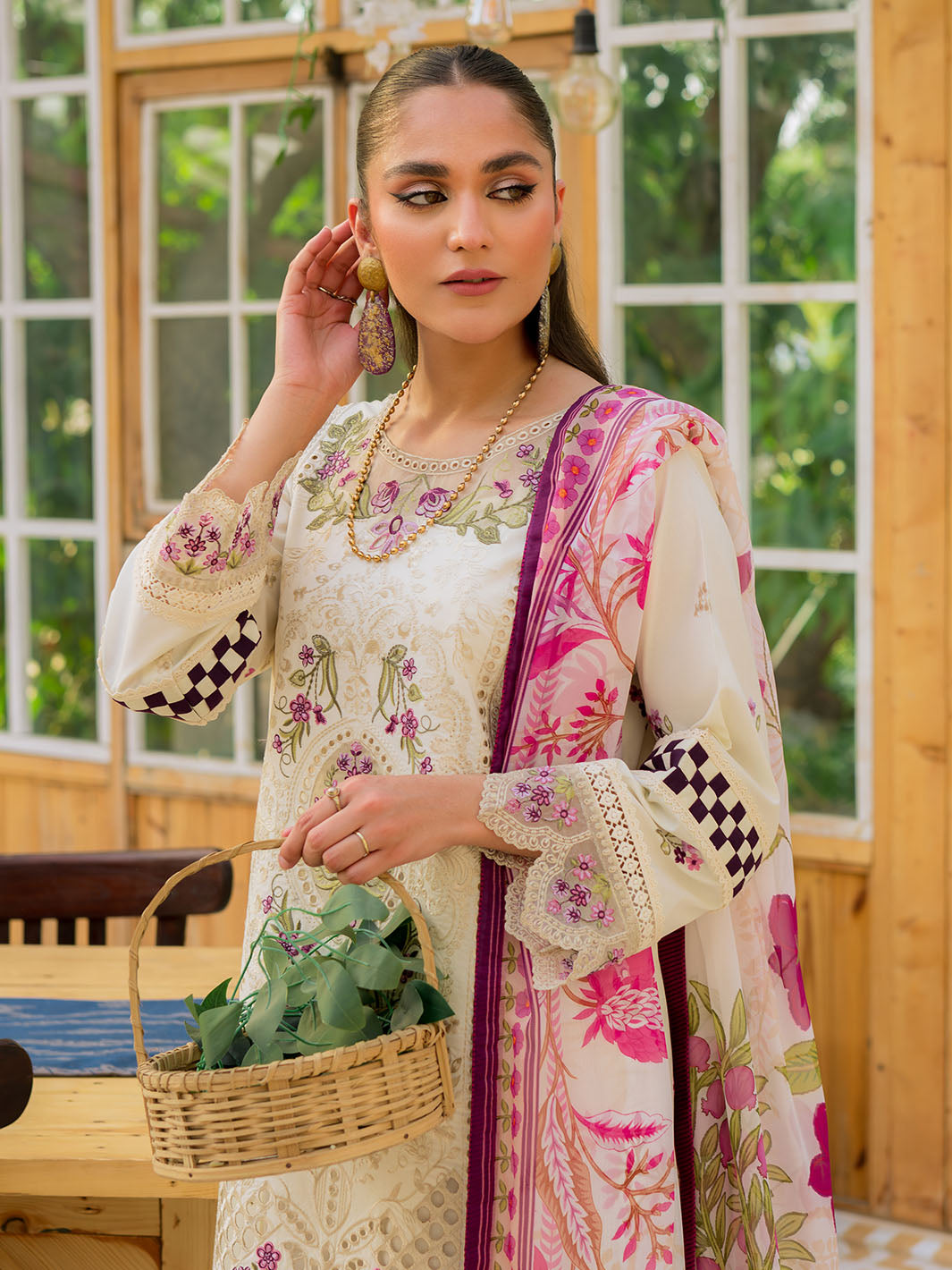 Mahnur | Bella Lawn 24 | BL - 04 - by - Libasekhas UK - Registered Vendor of : Mahnur - 100% Original Designer Dresss