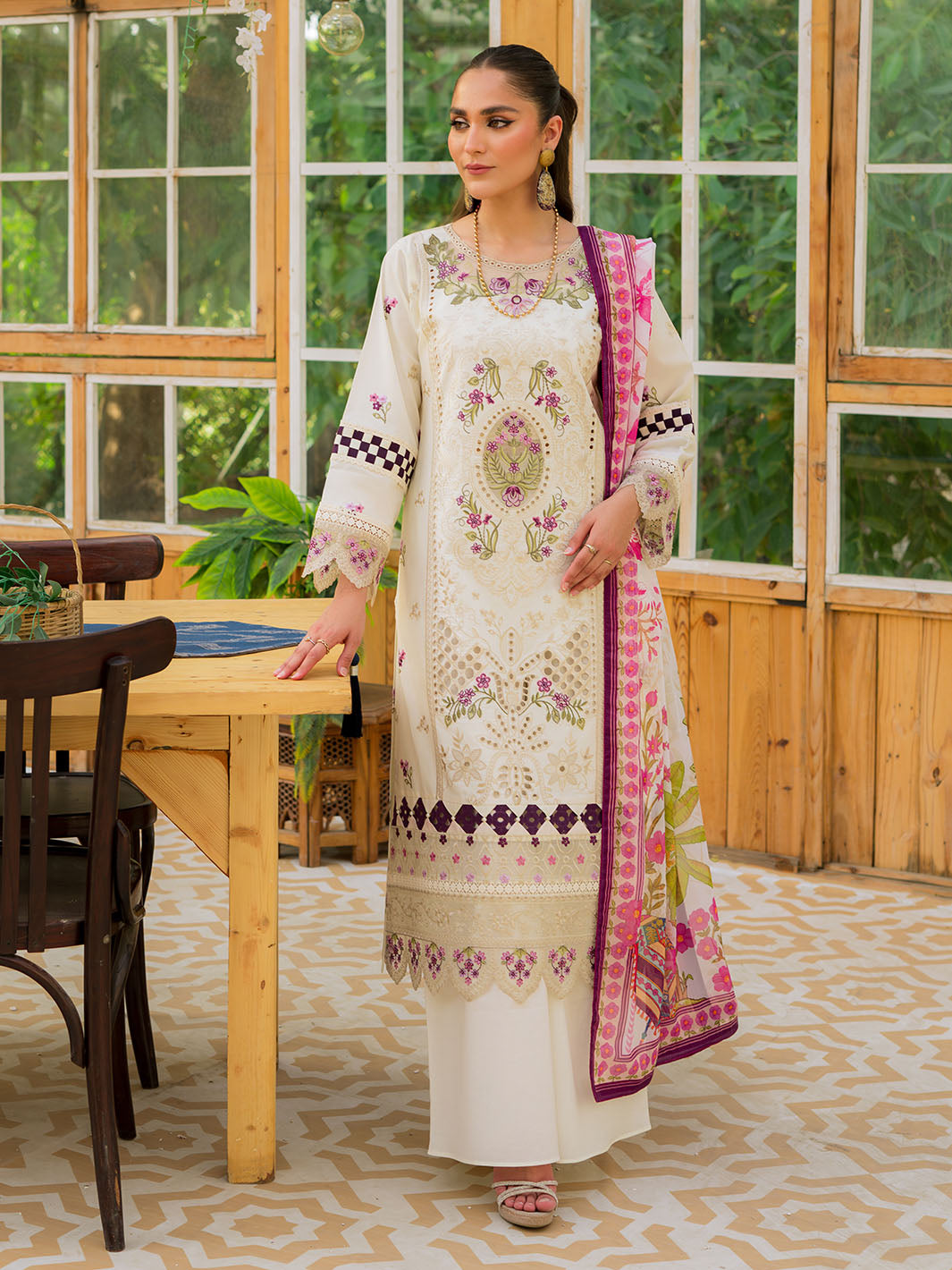 Mahnur | Bella Lawn 24 | BL - 04 - by - Libasekhas UK - Registered Vendor of : Mahnur - 100% Original Designer Dresss