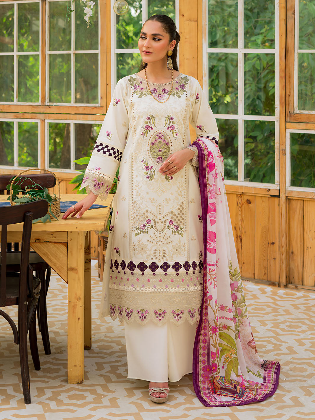Mahnur | Bella Lawn 24 | BL - 04 - by - Libasekhas UK - Registered Vendor of : Mahnur - 100% Original Designer Dresss