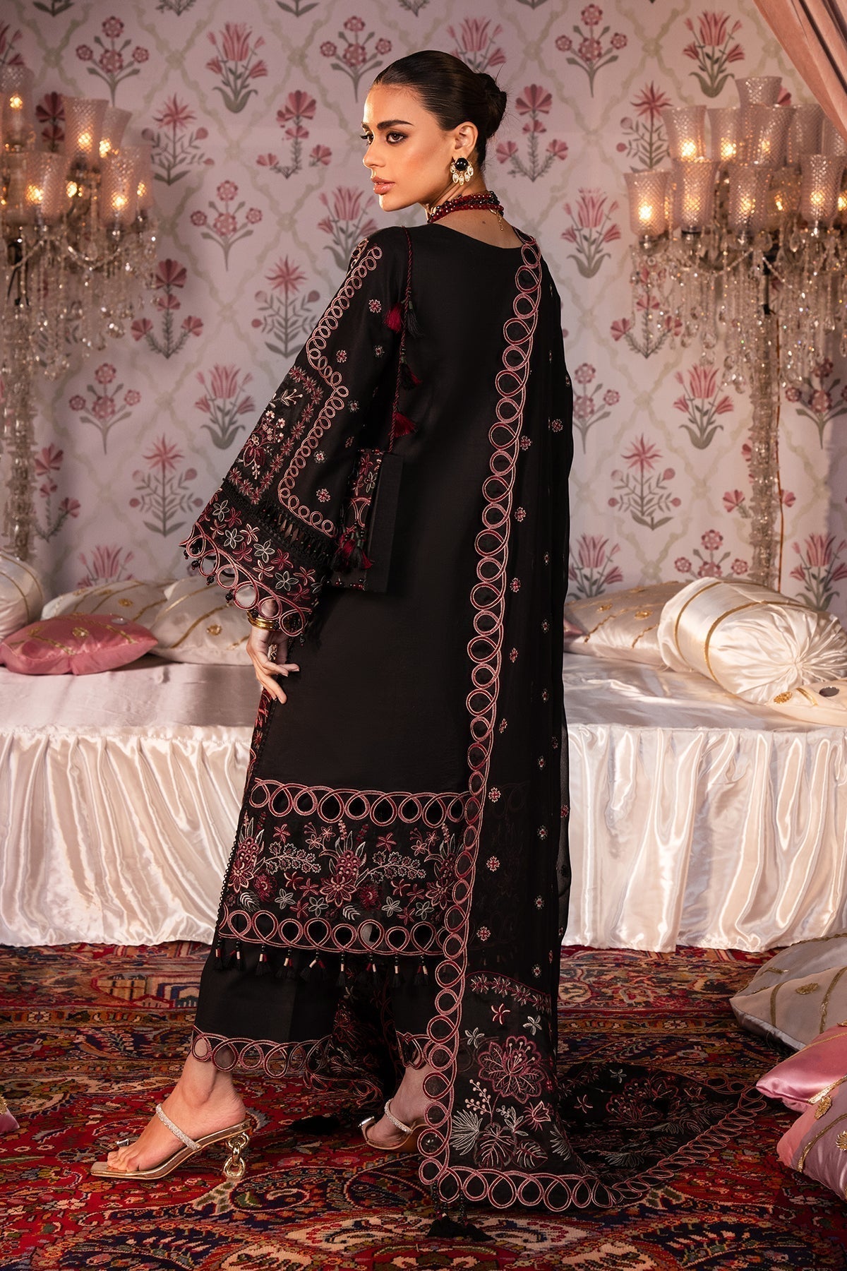Alizeh | Rawayat Luxury Lawn 24 | Gulshan - by - Libasekhas UK - Registered Vendor of : Alizeh - 100% Original Designer Dresss