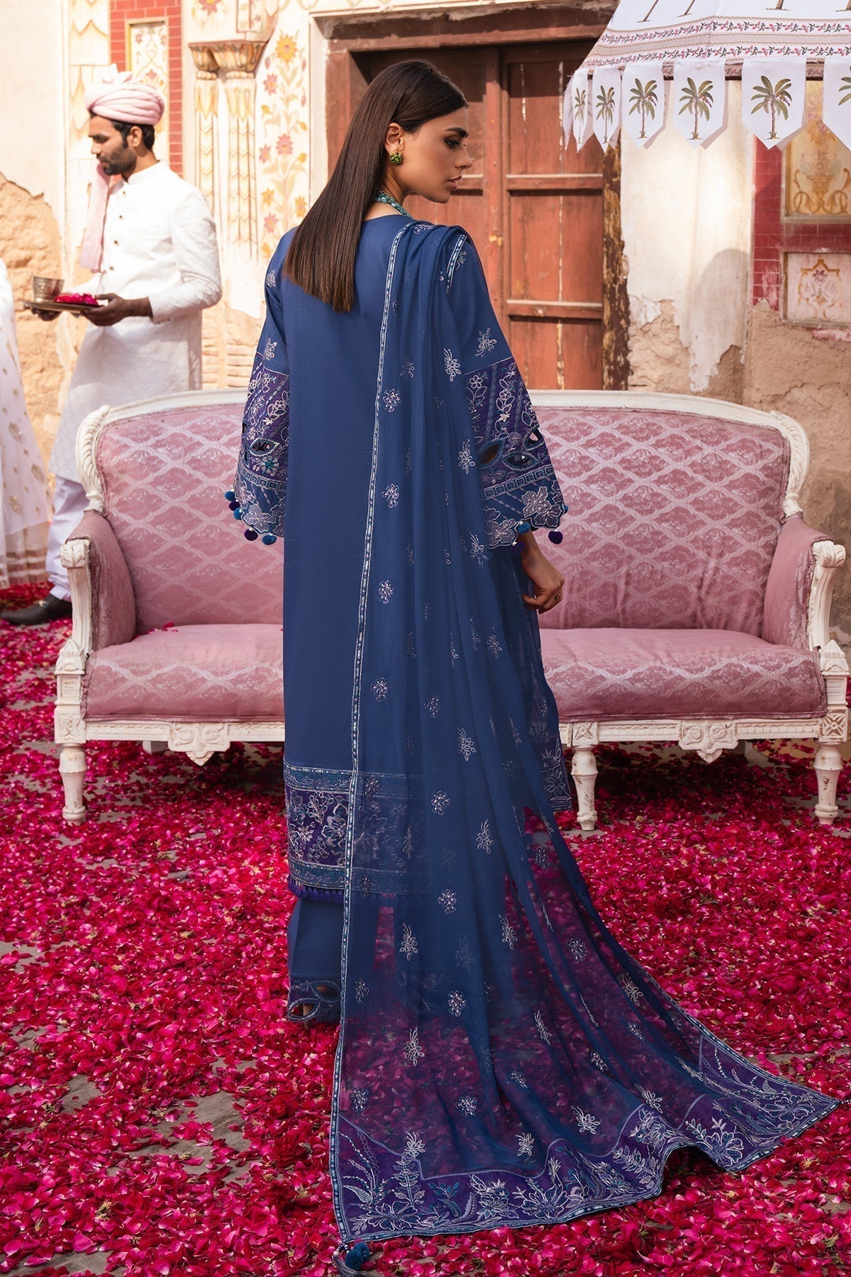 Alizeh | Rawayat Luxury Lawn 24 | Shehnaaz - by - Libasekhas UK - Registered Vendor of : Alizeh - 100% Original Designer Dresss
