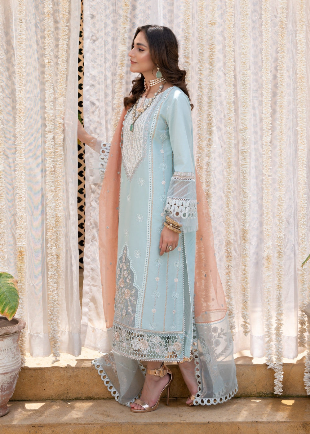 Meem | Singhar 25 | FEROZA - by - Libasekhas UK - Registered Vendor of : Meem - 100% Original Designer Dresss