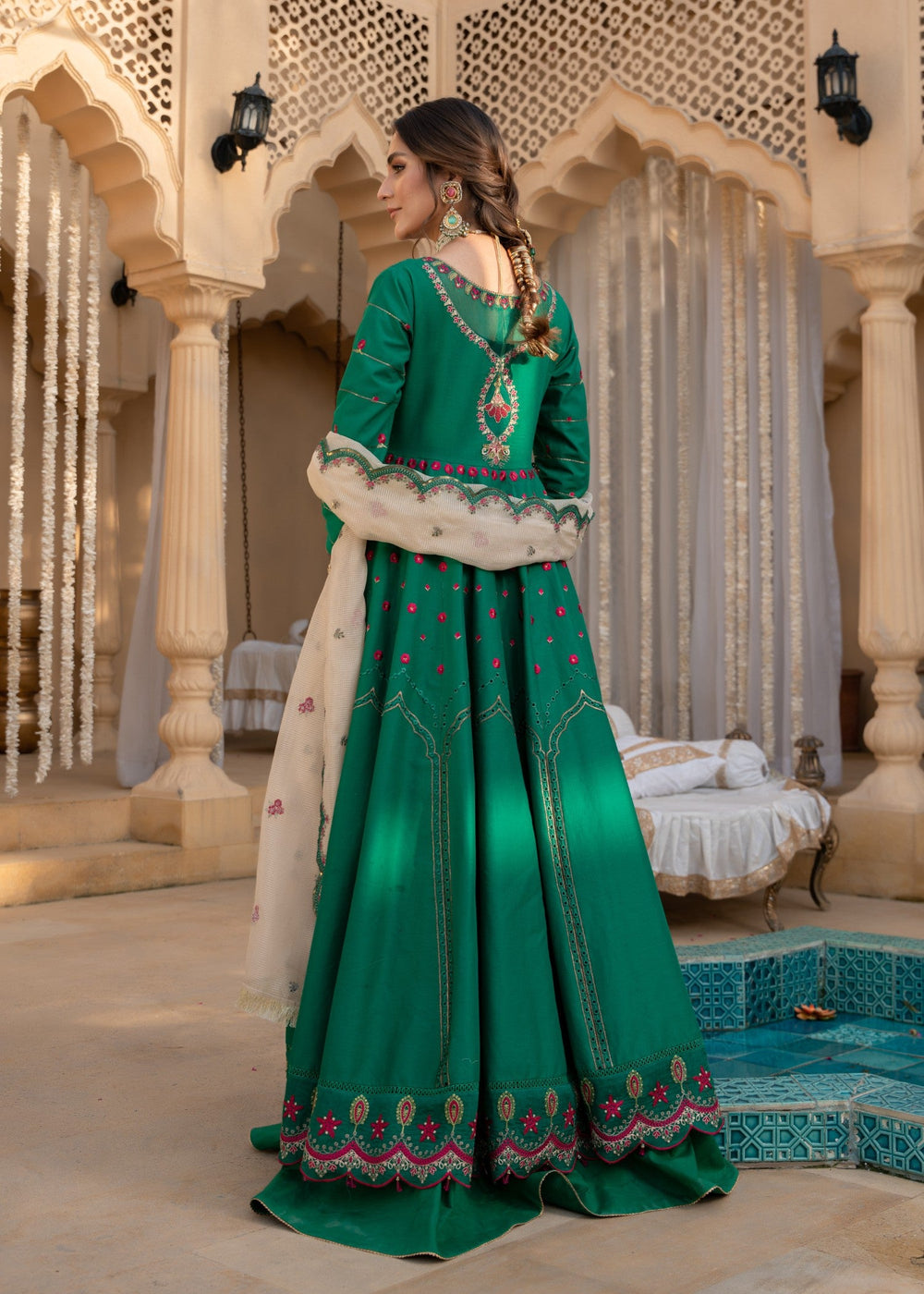 Meem | Singhar 25 | ZAMURD - by - Libasekhas UK - Registered Vendor of : Meem - 100% Original Designer Dresss