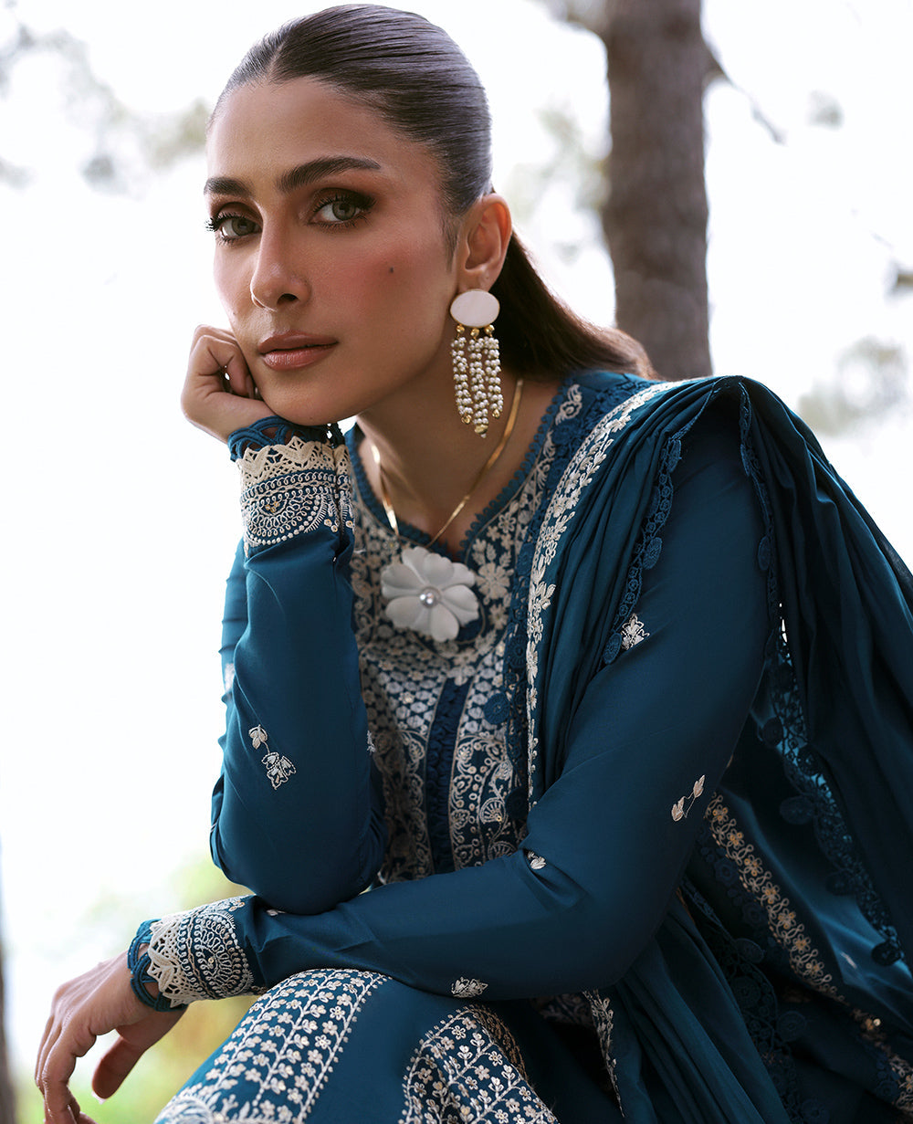 Republic Womenswear | Talia Luxury Lawn 25 | D6-B - Naya - by - Libasekhas UK - Registered Vendor of : Republic Womenswear - 100% Original Designer Dresss