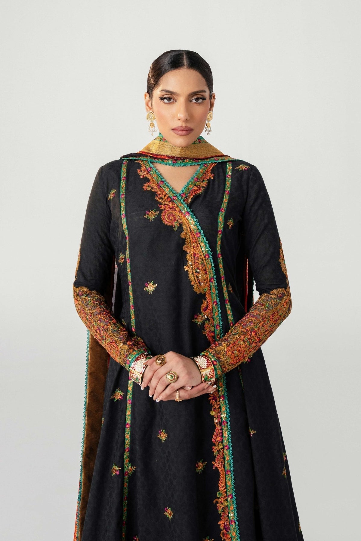 Fahad Hussayn | Jalsa Ghar | Dochalla - by - Libasekhas UK - Registered Vendor of : Fahad Hussayn - 100% Original Designer Dresss
