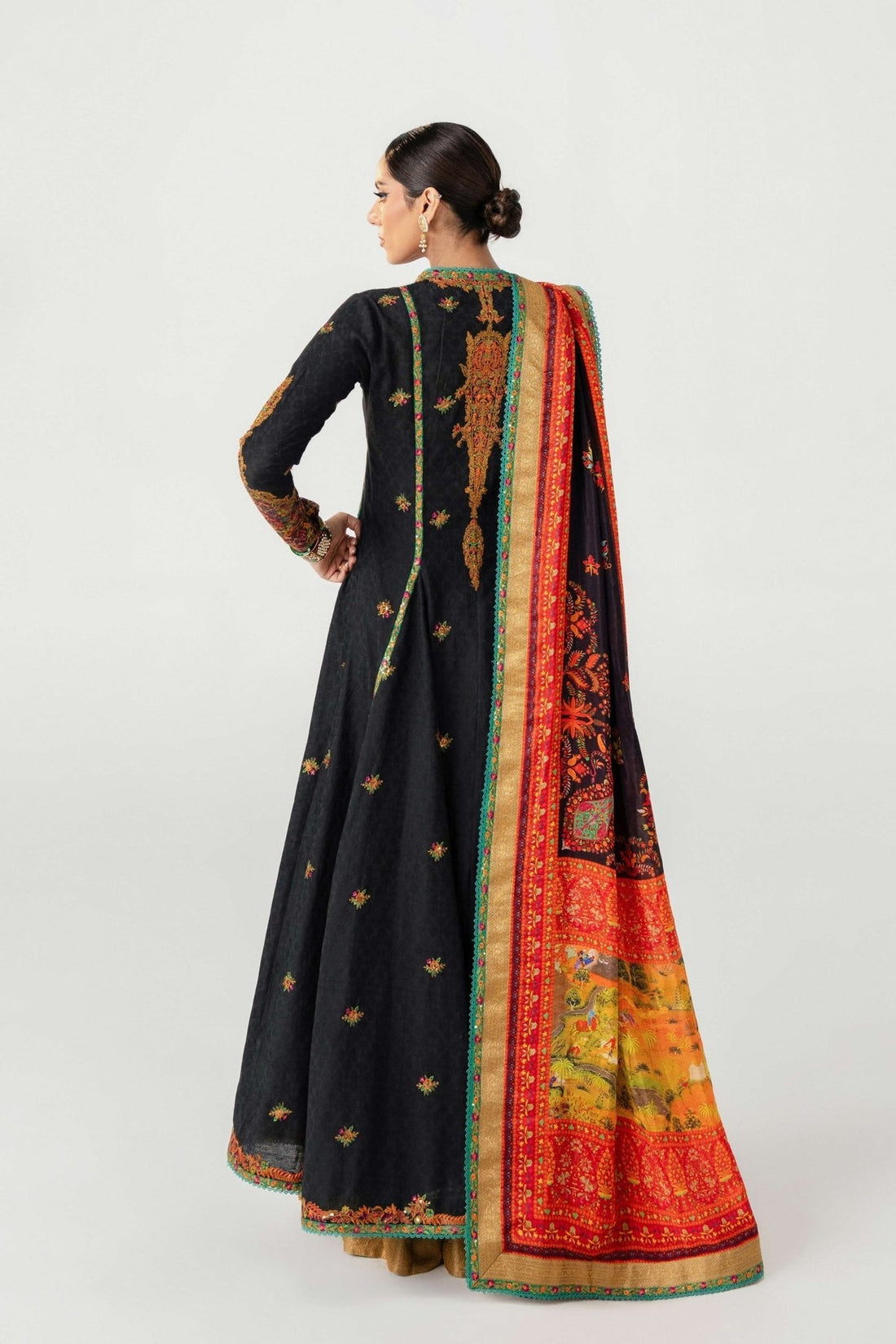 Fahad Hussayn | Jalsa Ghar | Dochalla - by - Libasekhas UK - Registered Vendor of : Fahad Hussayn - 100% Original Designer Dresss