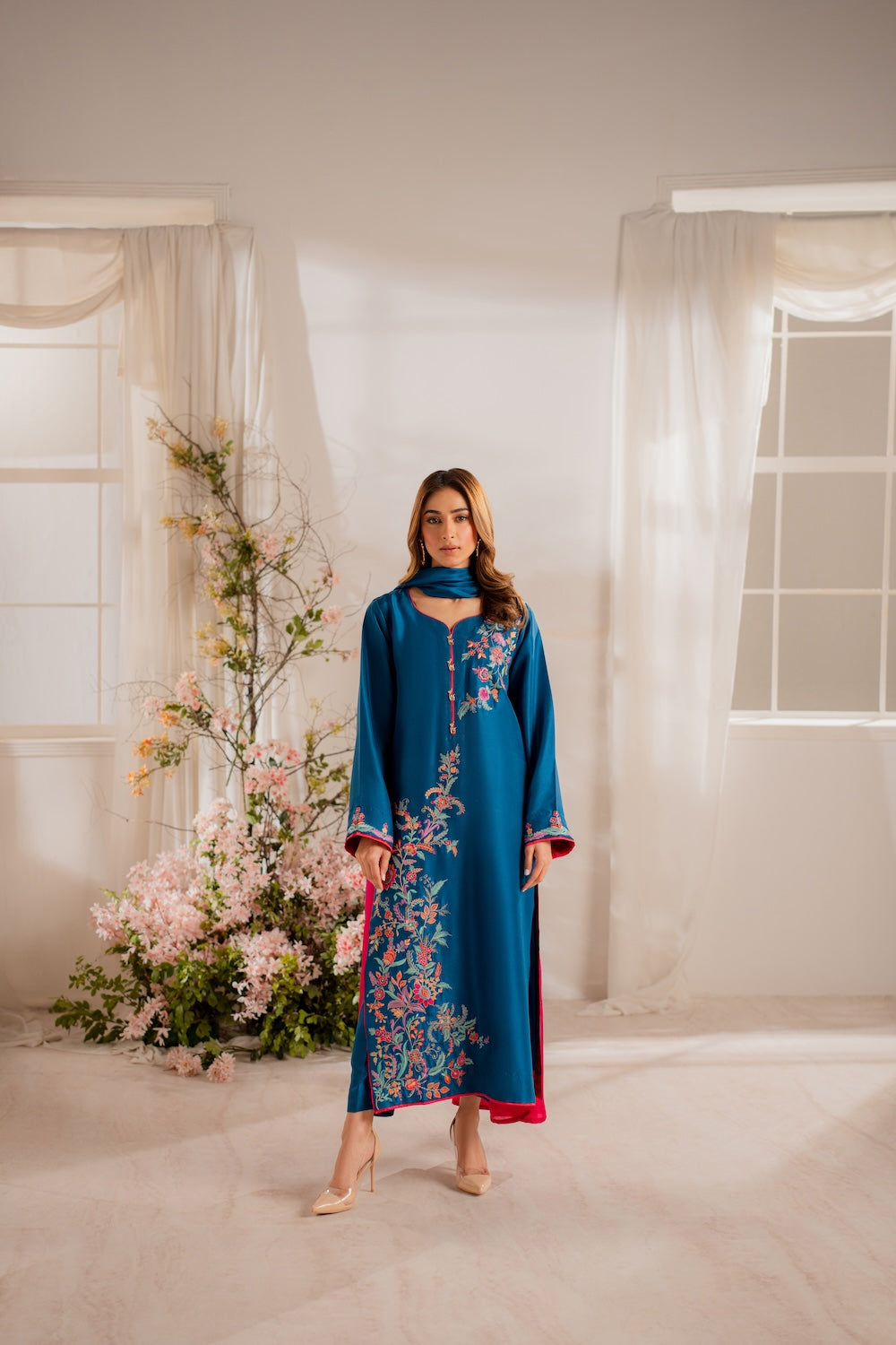 Vintage | Sohani Luxe | Tabeer - by Libasekhas UK - Registered Vendor of : Vintage - 100% Original Designer Dress