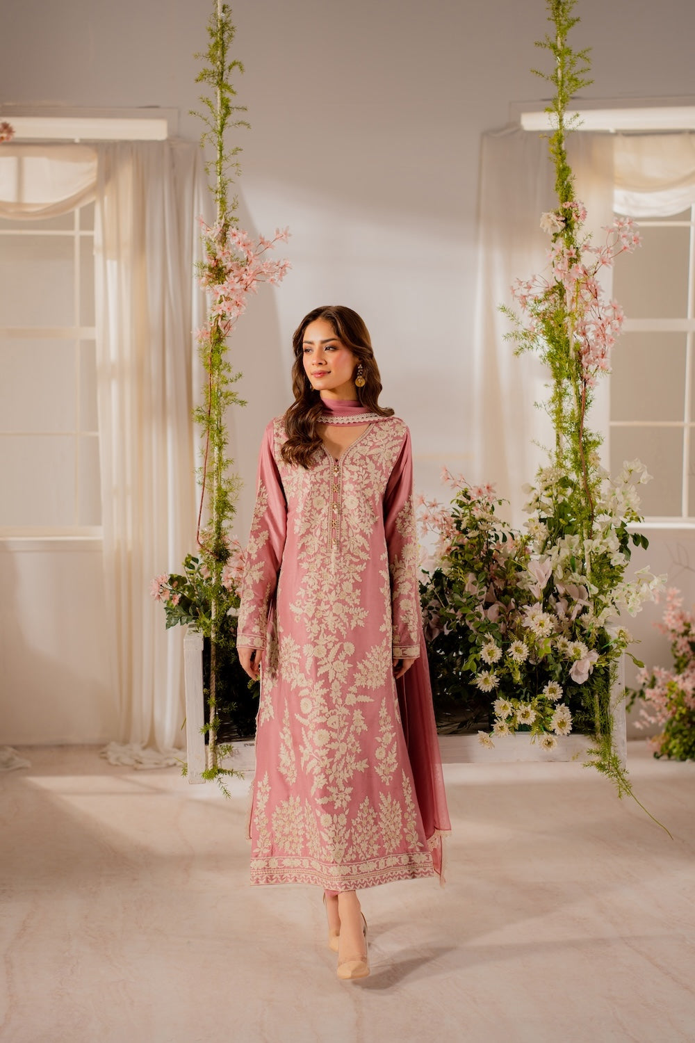 Vintage | Sohani Luxe | Shehwar - by Libasekhas UK - Registered Vendor of : Vintage - 100% Original Designer Dress