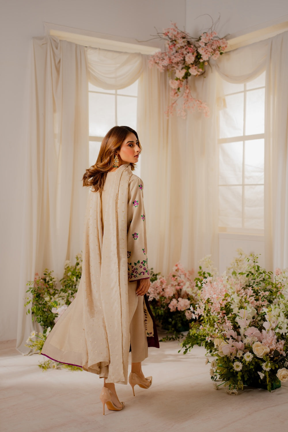 Vintage | Sohani Luxe | Mehrunisa - by Libasekhas UK - Registered Vendor of : Vintage - 100% Original Designer Dress