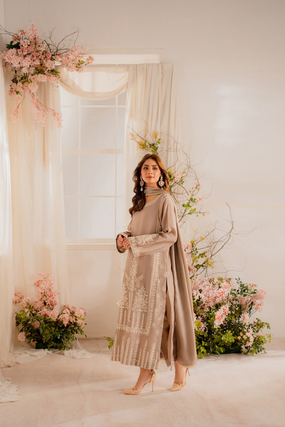 Vintage | Sohani Luxe | Gulrukh - by Libasekhas UK - Registered Vendor of : Vintage - 100% Original Designer Dress