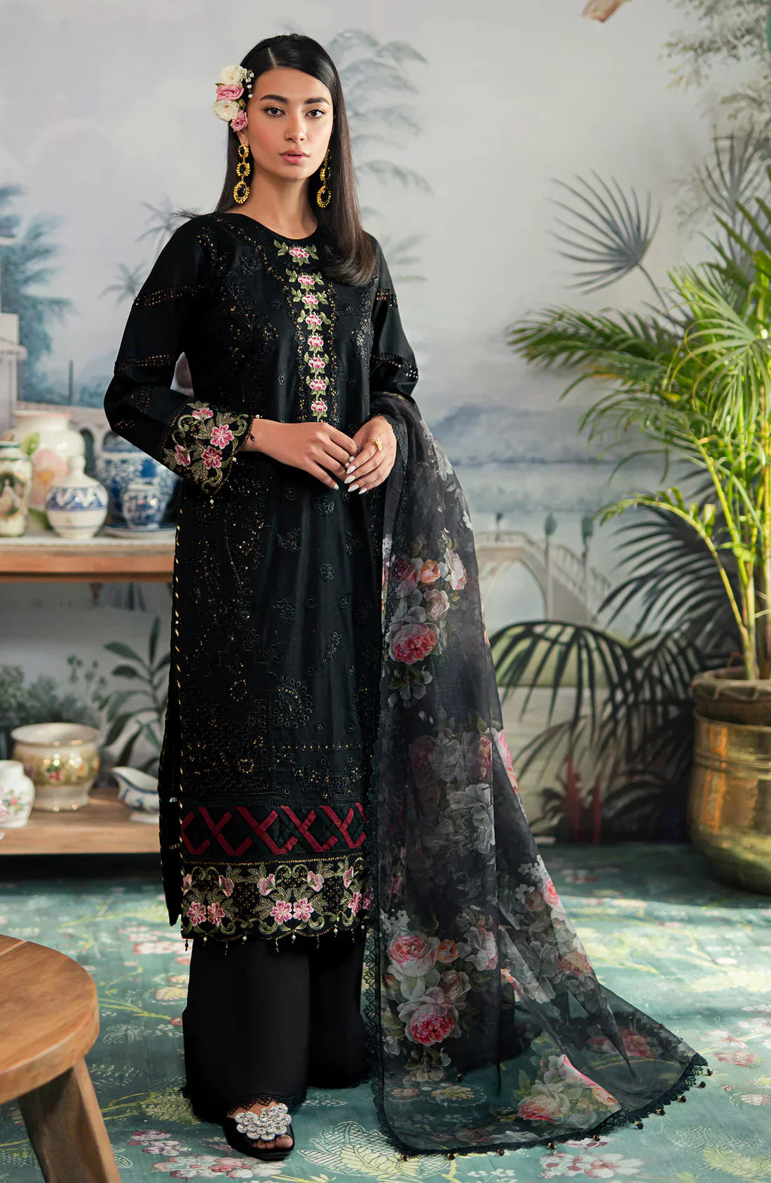 Emaan Adeel | Ayra Luxury Lawn 24 | AR-05 - by - Libasekhas UK - Registered Vendor of : Emaan Adeel - 100% Original Designer Dresss