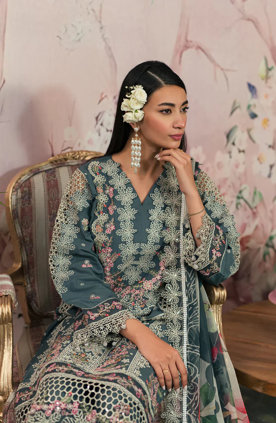 Emaan Adeel | Ayra Luxury Lawn 24 | AR-09 - by - Libasekhas UK - Registered Vendor of : Emaan Adeel - 100% Original Designer Dresss
