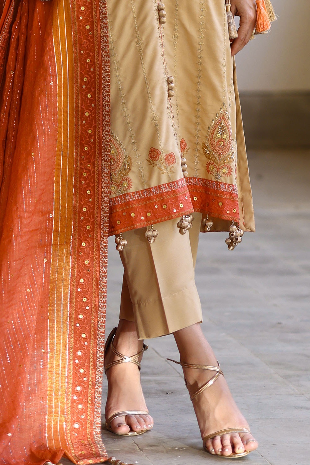 Gul Ahmed | Festive Eid 25 |  FE-52002 - by - Libasekhas UK - Registered Vendor of : Gul Ahmed - 100% Original Designer Dresss