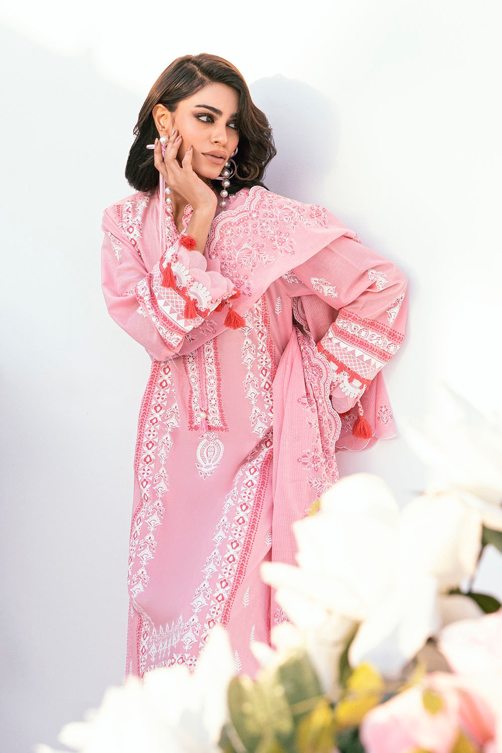 Gul Ahmed | Gul Nilofer 25 | DN-52015 - by - Libasekhas UK - Registered Vendor of : Gul Ahmed - 100% Original Designer Dresss